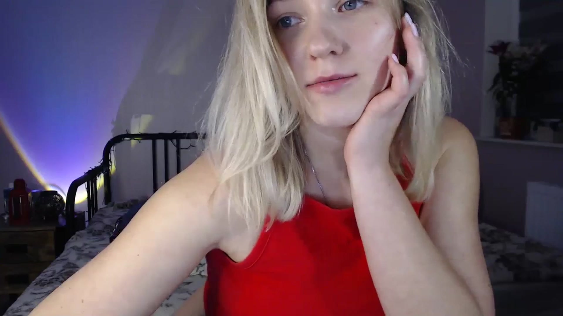 Gallery image thumbnail from Li_lit's myfreecams stream on, 02/02/2024, 24:00 image 13 of 20