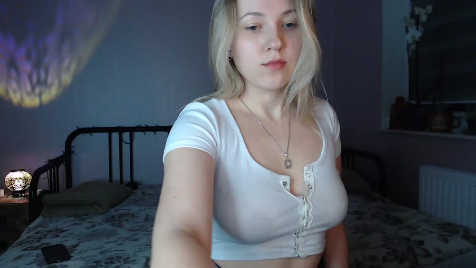 Gallery image thumbnail from Li_lit's myfreecams stream on, 04/10/2024, 22:18 image 1 of 20