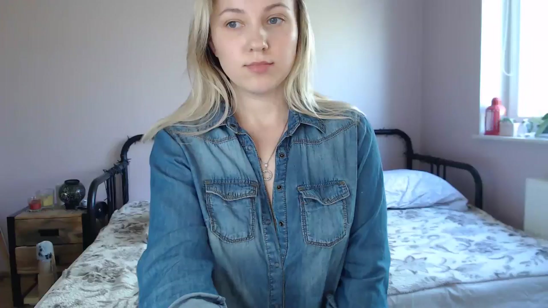Gallery image thumbnail from Li_lit's myfreecams stream on, 05/20/2024, 10:29 image 1 of 20