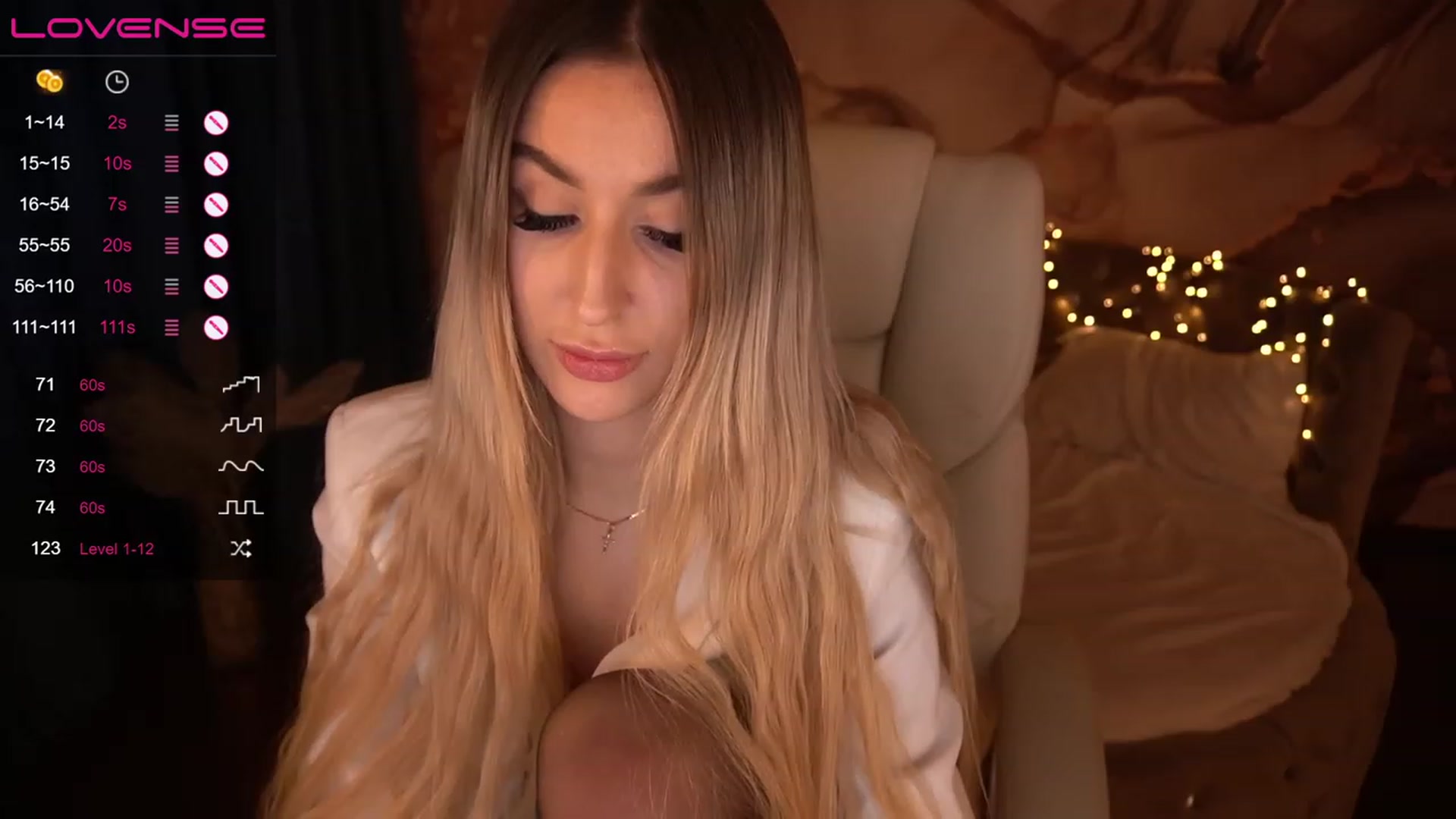 Gallery image thumbnail from LiaBrazzer's myfreecams stream on, 11/22/2022, 13:13 image 13 of 20