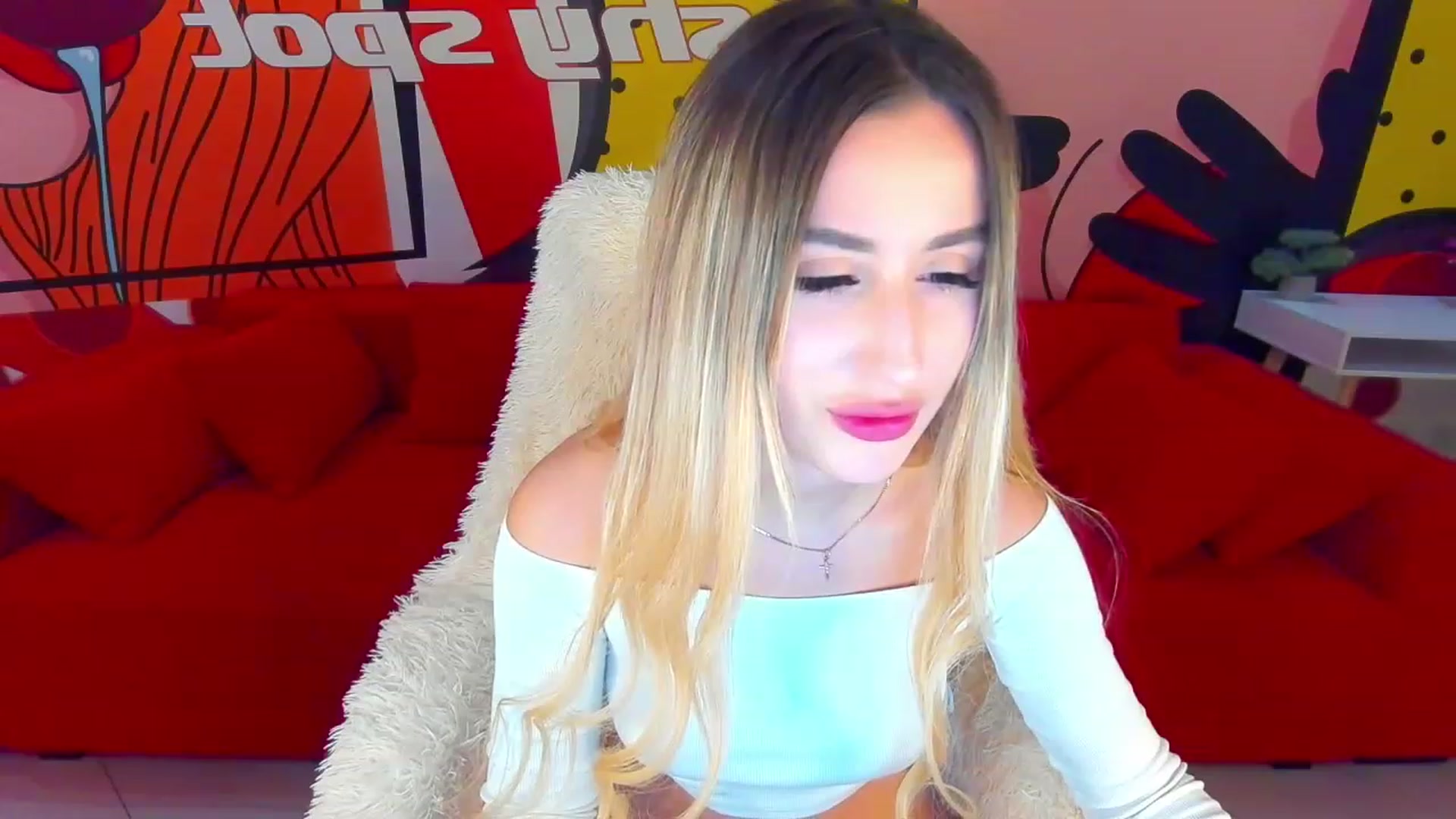 Gallery image thumbnail from LiaBrazzer's myfreecams stream on, 12/04/2022, 15:46 image 16 of 20