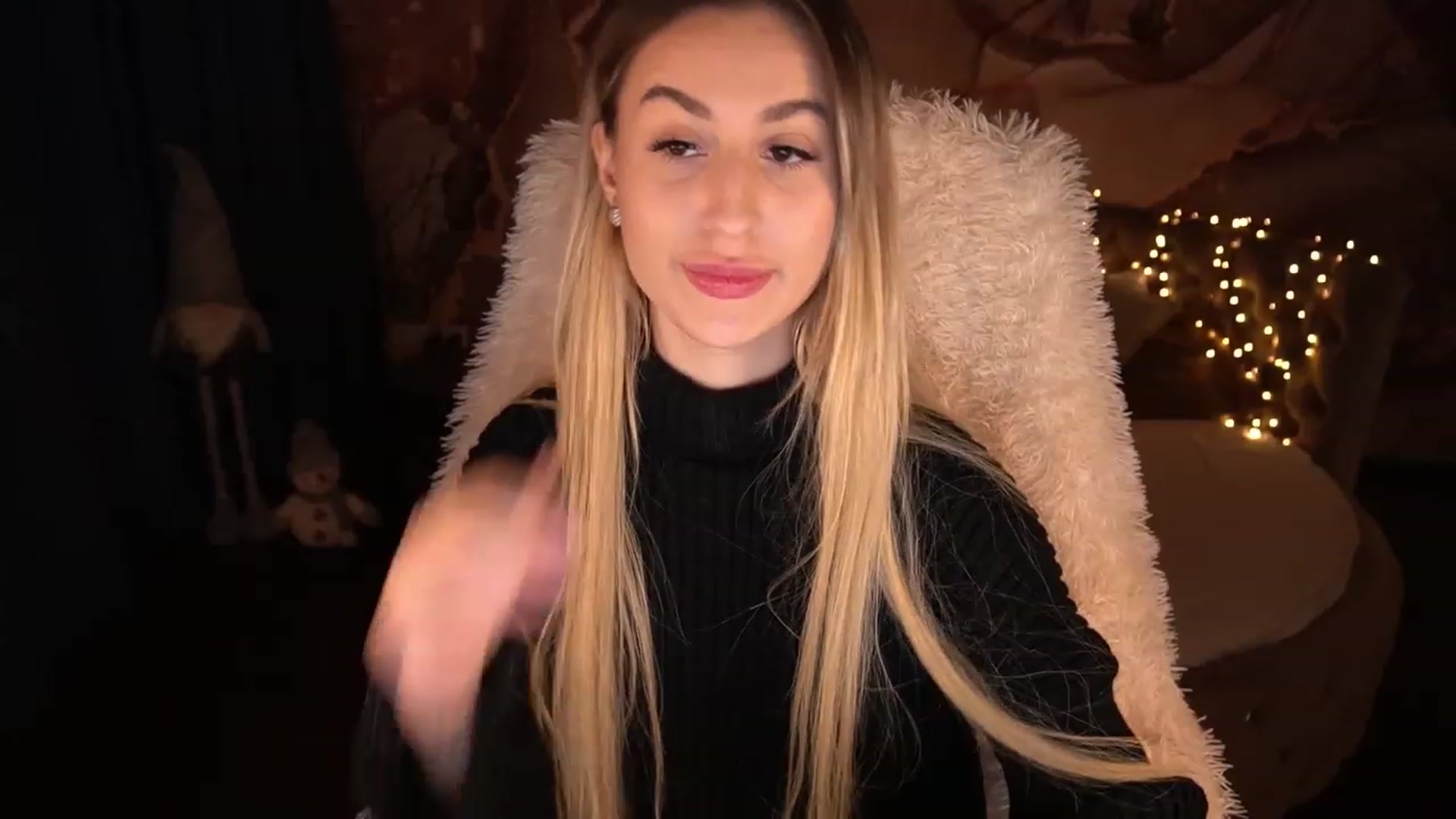 Gallery image thumbnail from LiaBrazzer's myfreecams stream on, 12/07/2022, 19:25 image 16 of 20