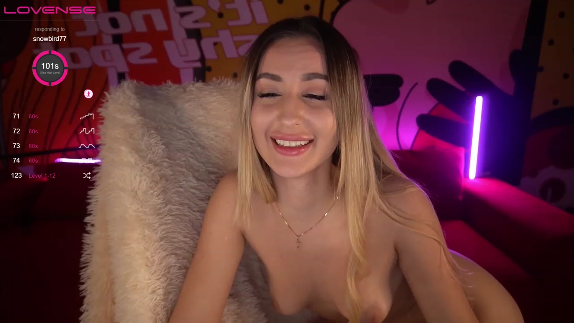Gallery image thumbnail from LiaBrazzer's myfreecams stream on, 12/13/2022, 04:32 image 5 of 20