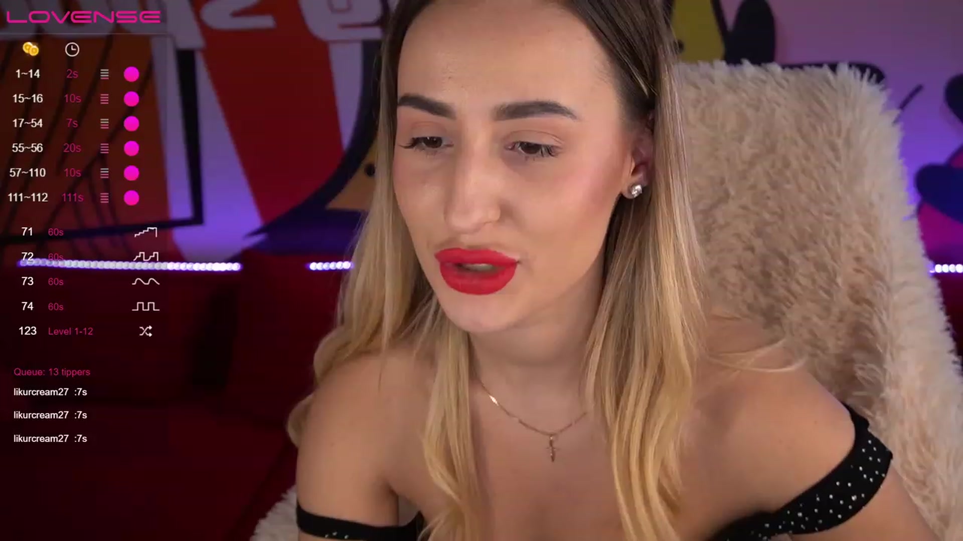 Gallery image thumbnail from LiaBrazzer's myfreecams stream on, 12/24/2022, 14:30 image 10 of 20
