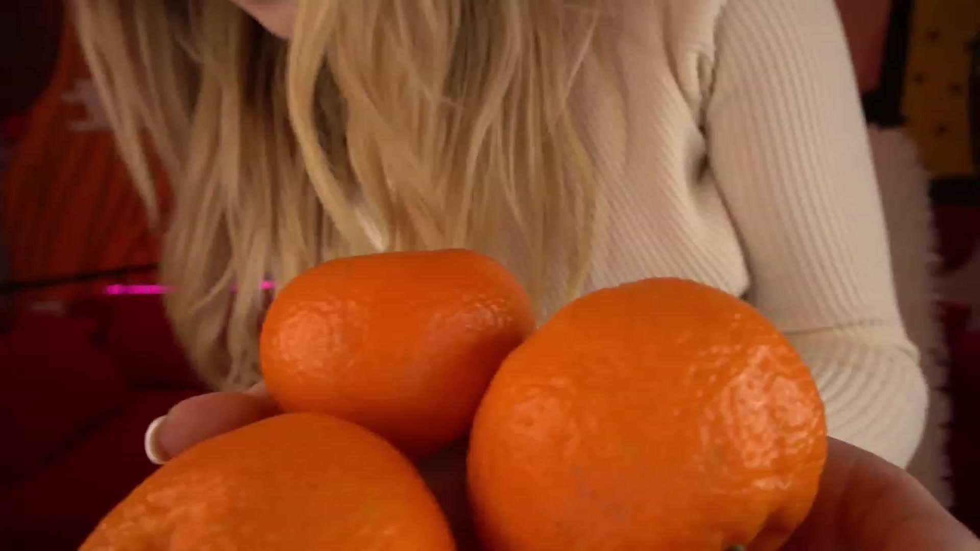 Gallery image thumbnail from LiaBrazzer's myfreecams stream on, 12/28/2022, 19:22 image 17 of 20