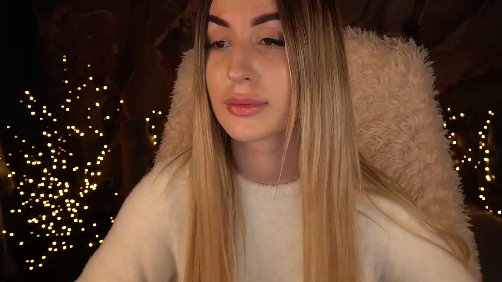 Gallery image thumbnail from LiaBrazzer's myfreecams stream on, 01/06/2023, 16:41 image 6 of 20