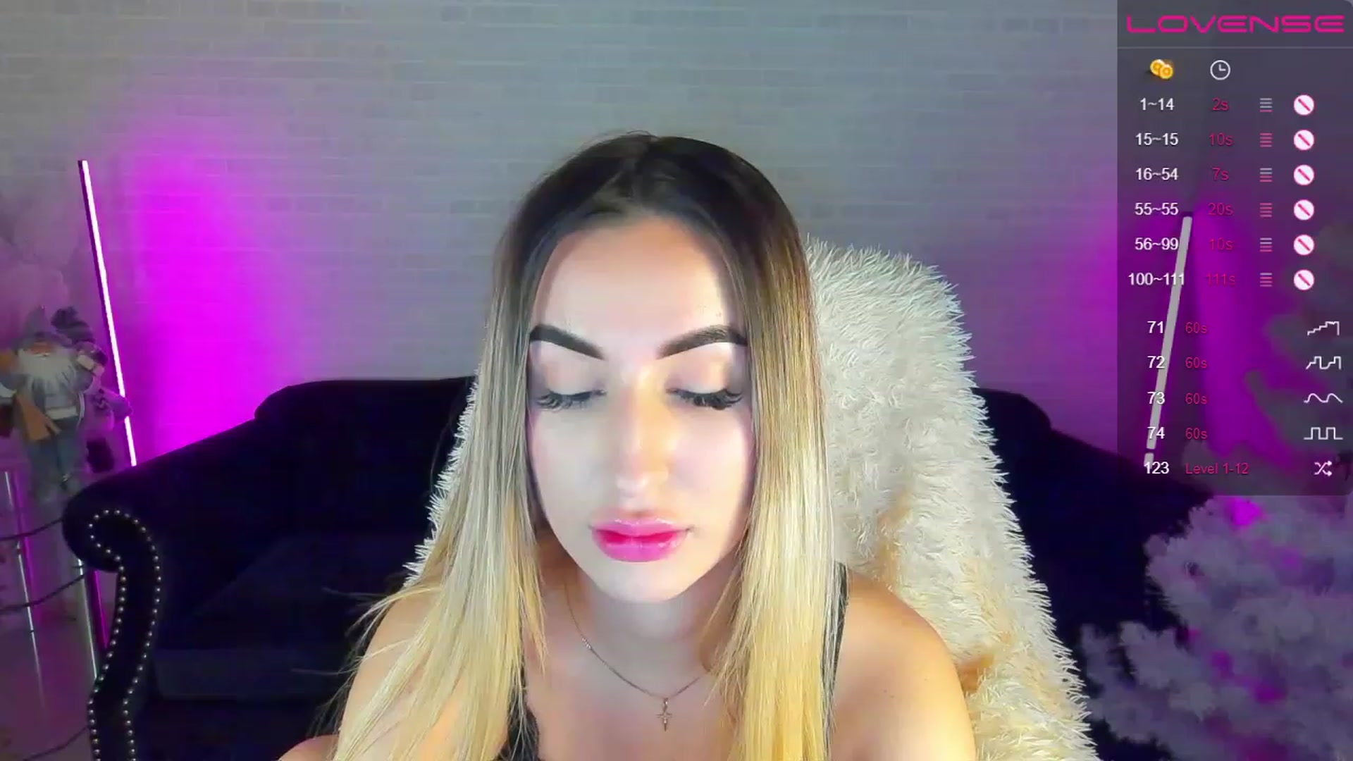 Gallery image thumbnail from LiaBrazzer's myfreecams stream on, 01/07/2023, 11:02 image 15 of 20