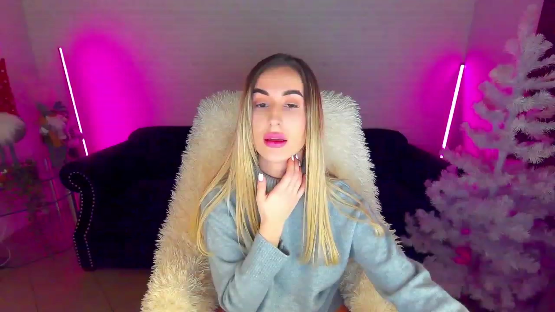 Gallery image thumbnail from LiaBrazzer's myfreecams stream on, 01/09/2023, 08:57 image 1 of 20