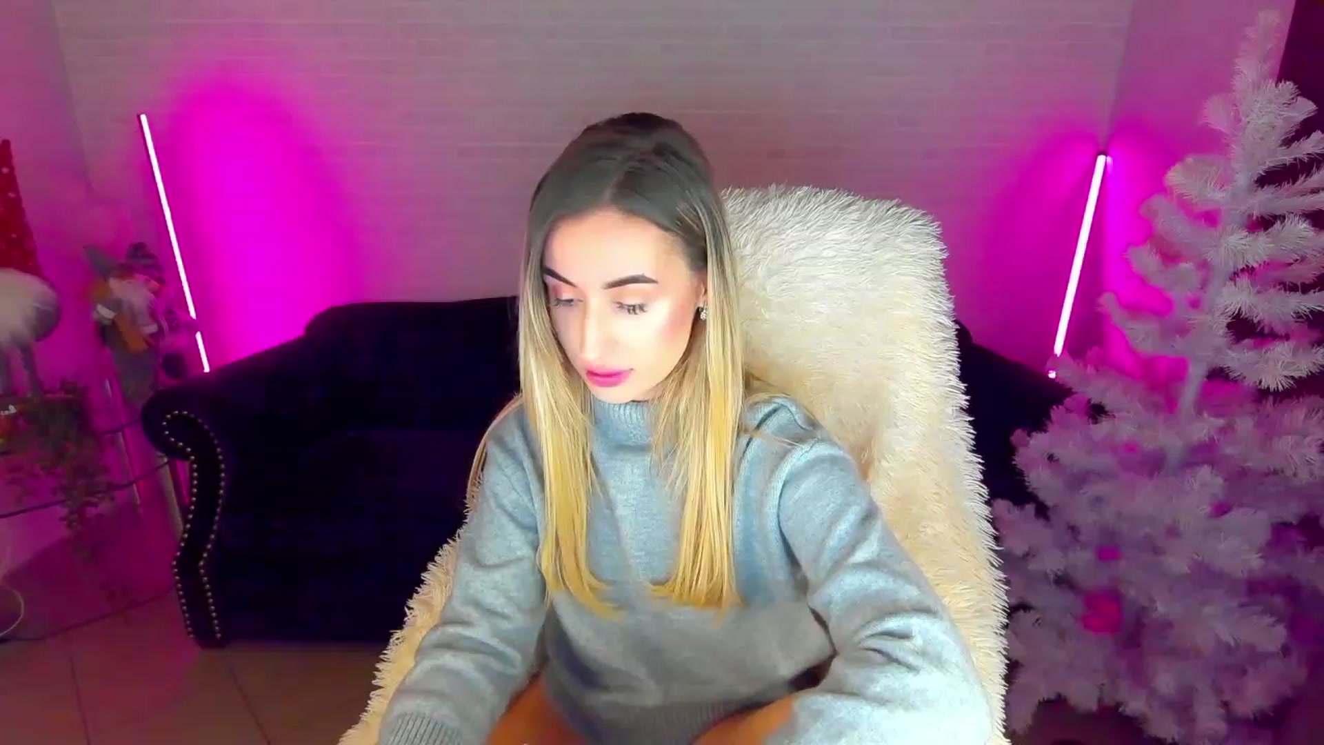 Gallery image thumbnail from LiaBrazzer's myfreecams stream on, 01/09/2023, 08:57 image 4 of 20