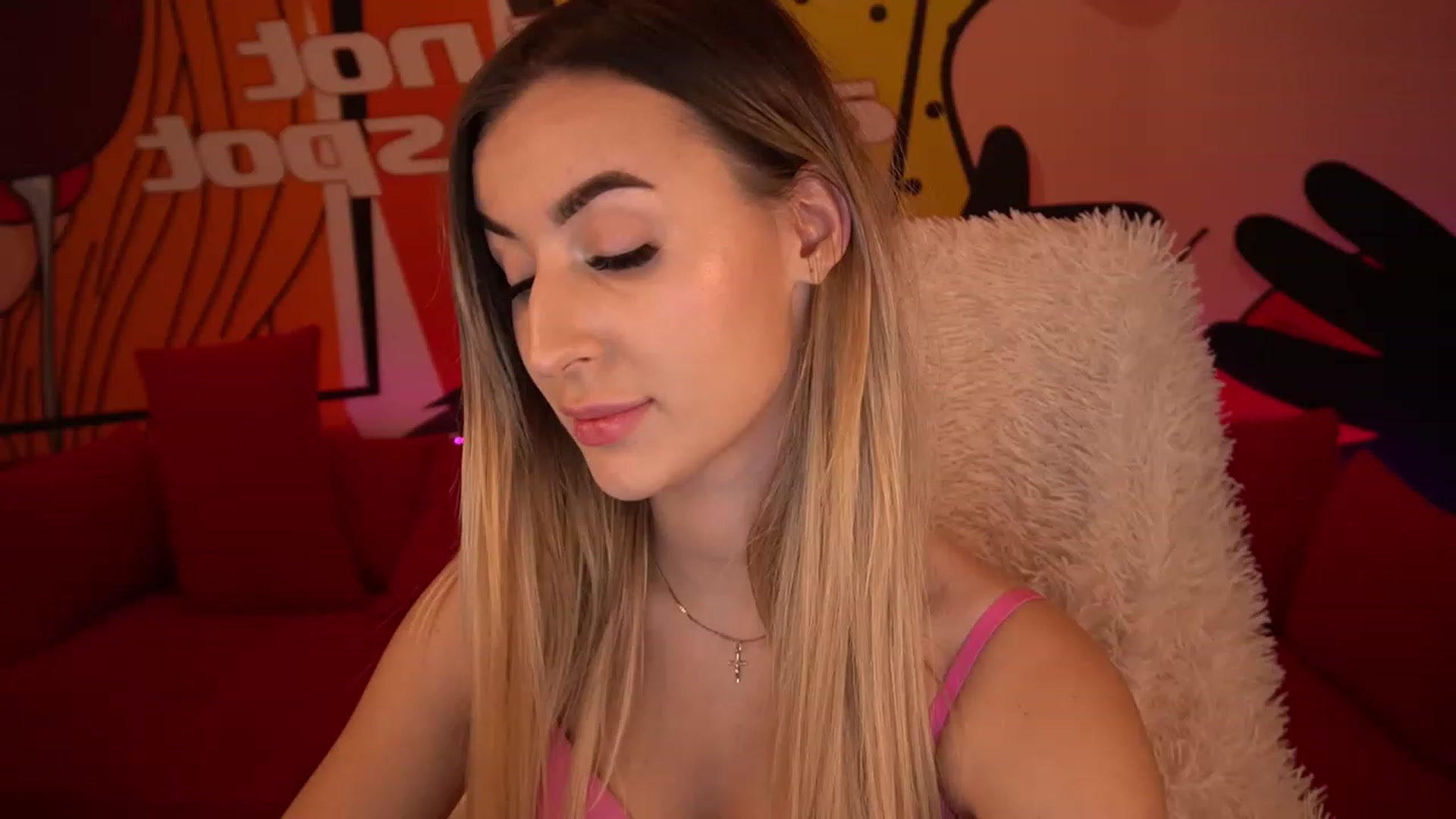 Gallery image thumbnail from LiaBrazzer's myfreecams stream on, 01/10/2023, 19:08 image 7 of 20