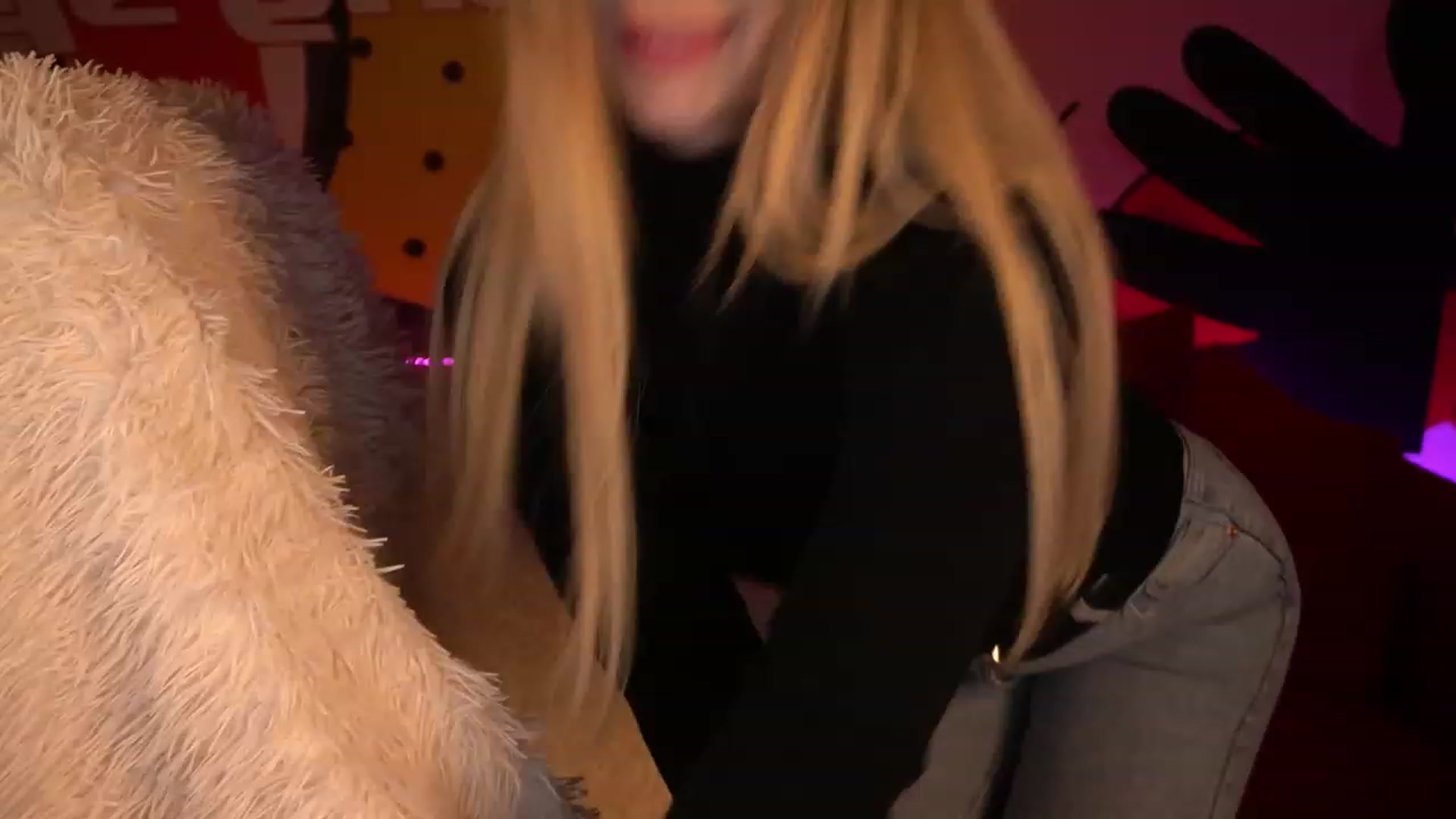 Gallery image thumbnail from LiaBrazzer's myfreecams stream on, 01/10/2023, 19:30 image 9 of 20