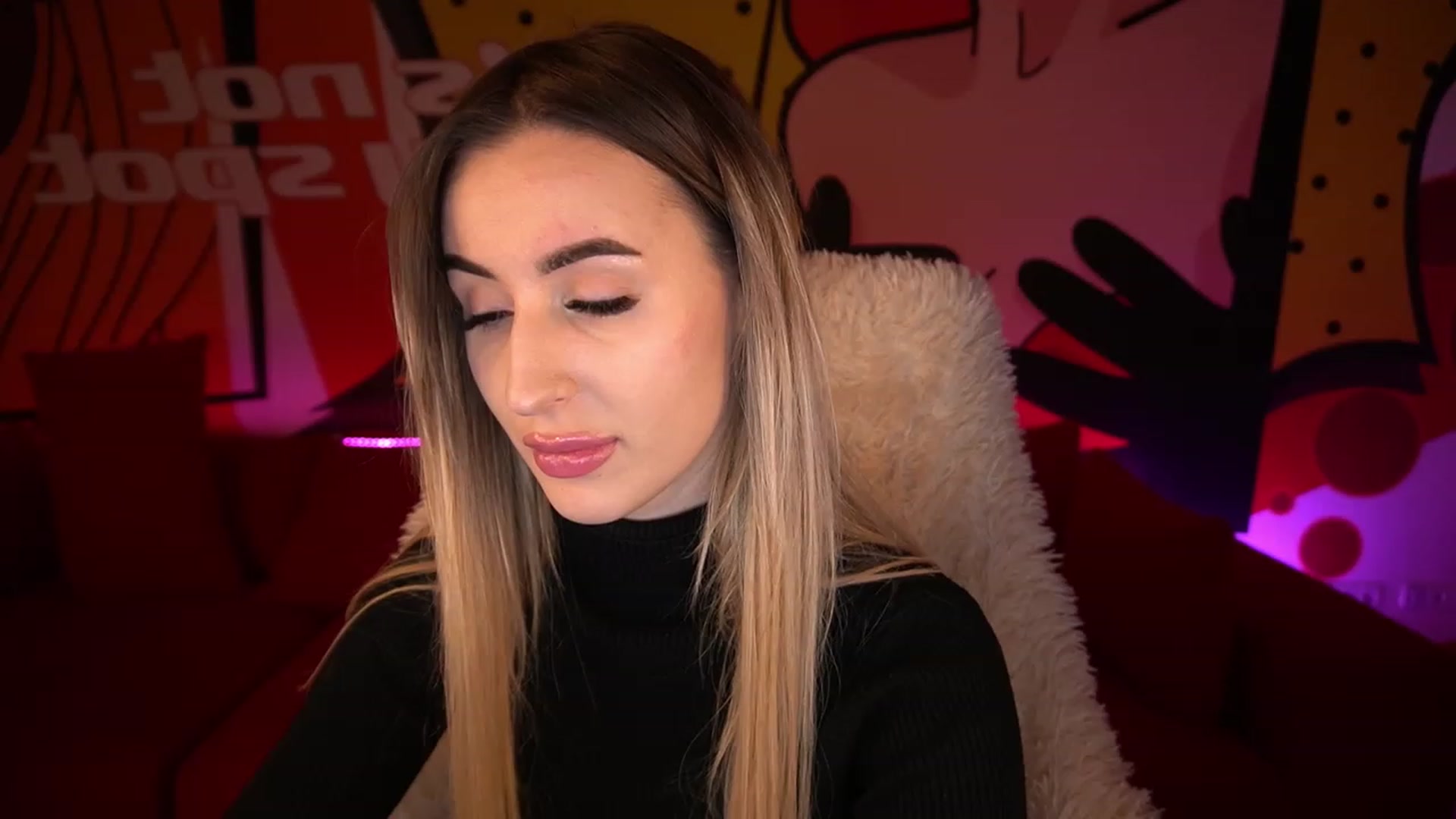 Gallery image thumbnail from LiaBrazzer's myfreecams stream on, 01/10/2023, 19:30 image 18 of 20