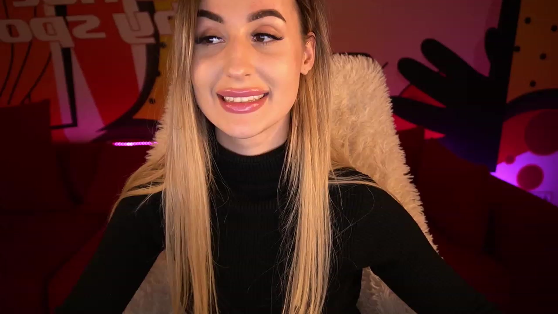 Gallery image thumbnail from LiaBrazzer's myfreecams stream on, 01/10/2023, 19:30 image 14 of 20