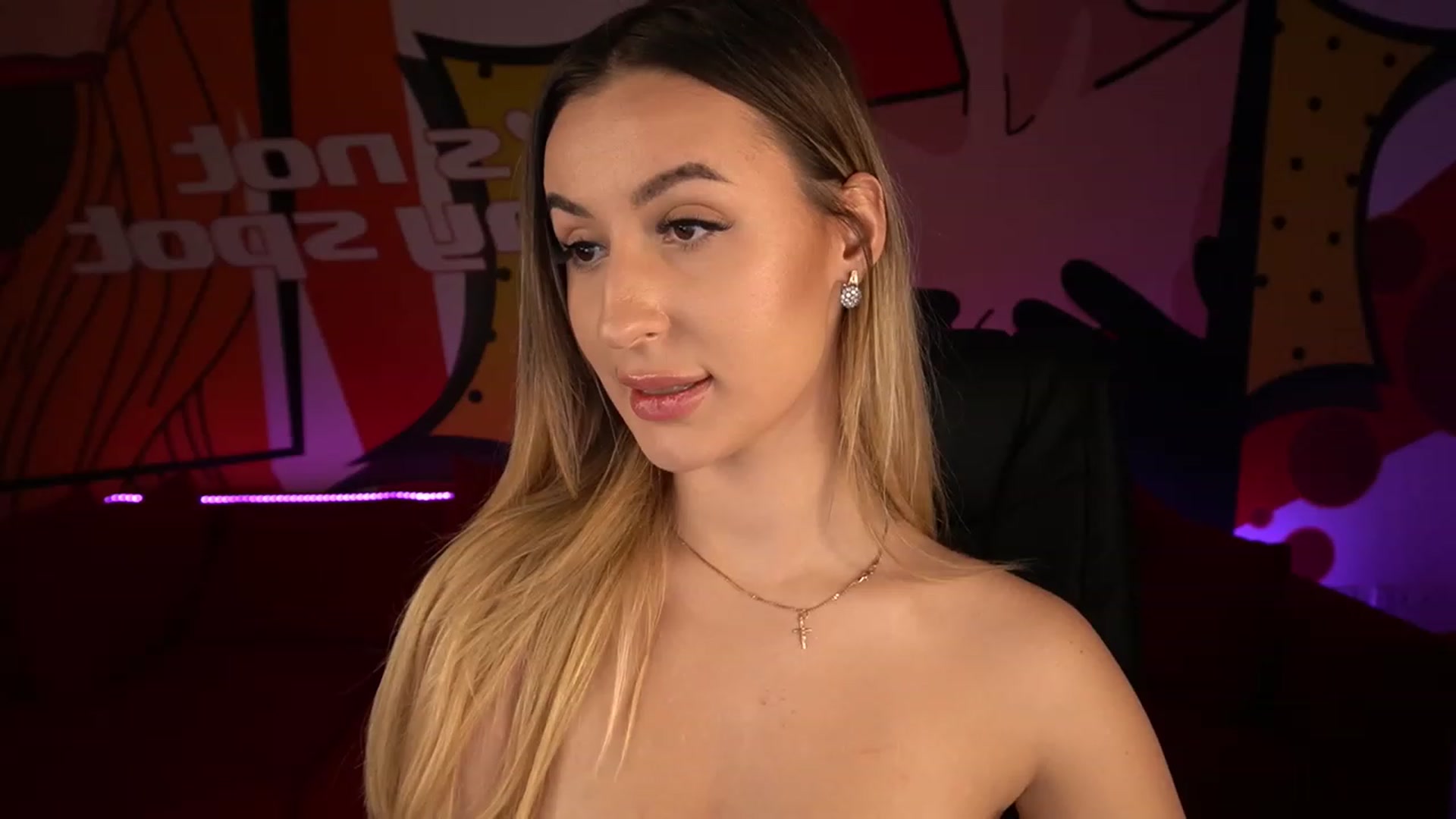 Gallery image thumbnail from LiaBrazzer's myfreecams stream on, 01/13/2023, 18:12 image 2 of 20
