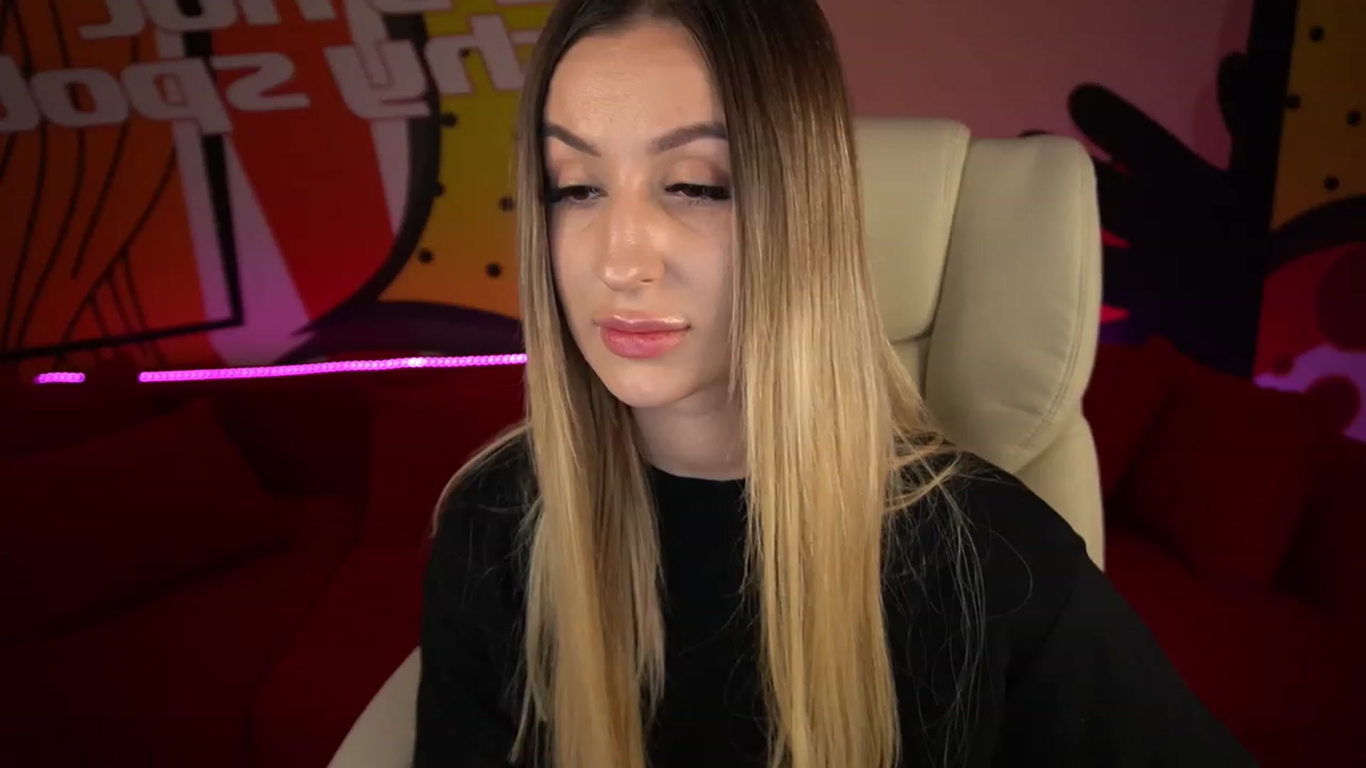 Gallery image thumbnail from LiaBrazzer's myfreecams stream on, 01/15/2023, 16:22 image 9 of 20