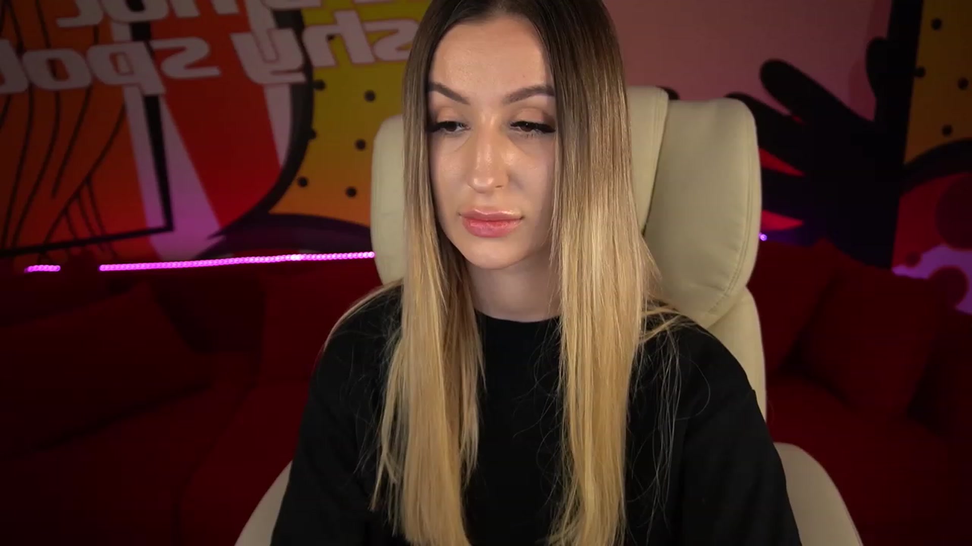 Gallery image thumbnail from LiaBrazzer's myfreecams stream on, 01/15/2023, 16:22 image 8 of 20