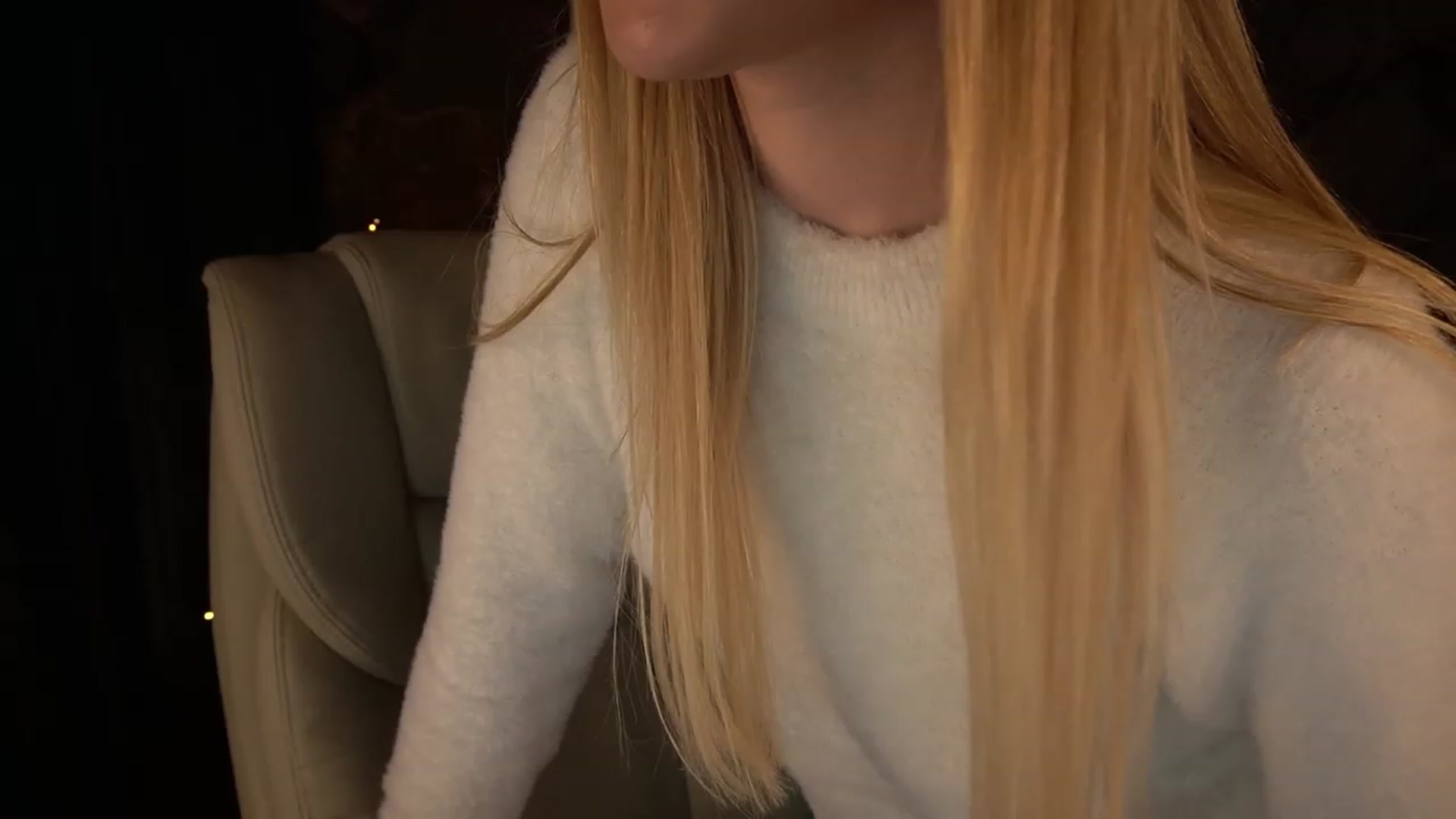 Gallery image thumbnail from LiaBrazzer's myfreecams stream on, 01/21/2023, 19:12 image 12 of 20