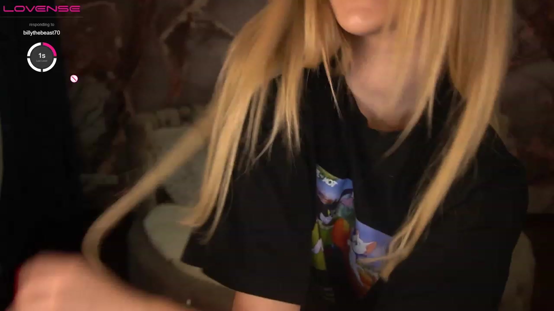 Gallery image thumbnail from LiaBrazzer's myfreecams stream on, 01/22/2023, 09:52 image 5 of 20
