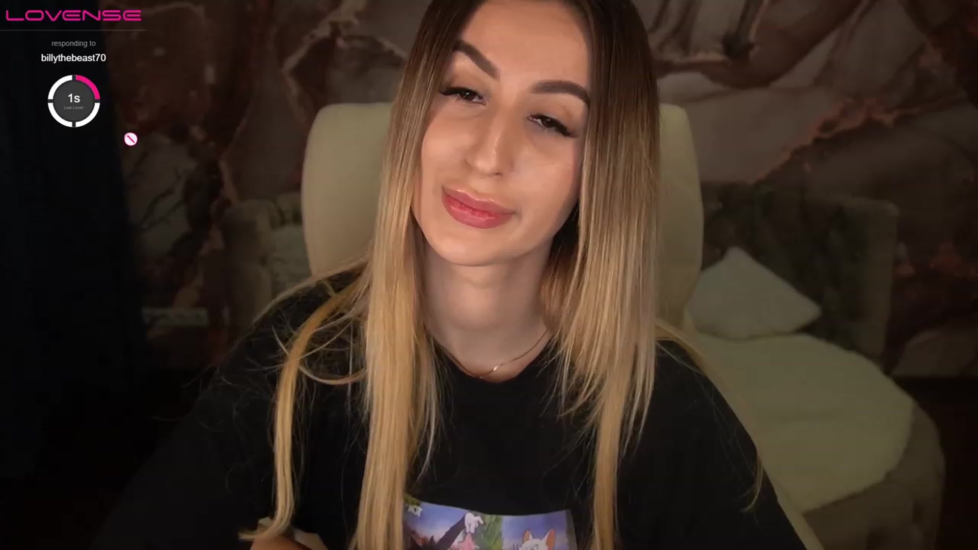 Gallery image thumbnail from LiaBrazzer's myfreecams stream on, 01/22/2023, 09:52 image 6 of 20