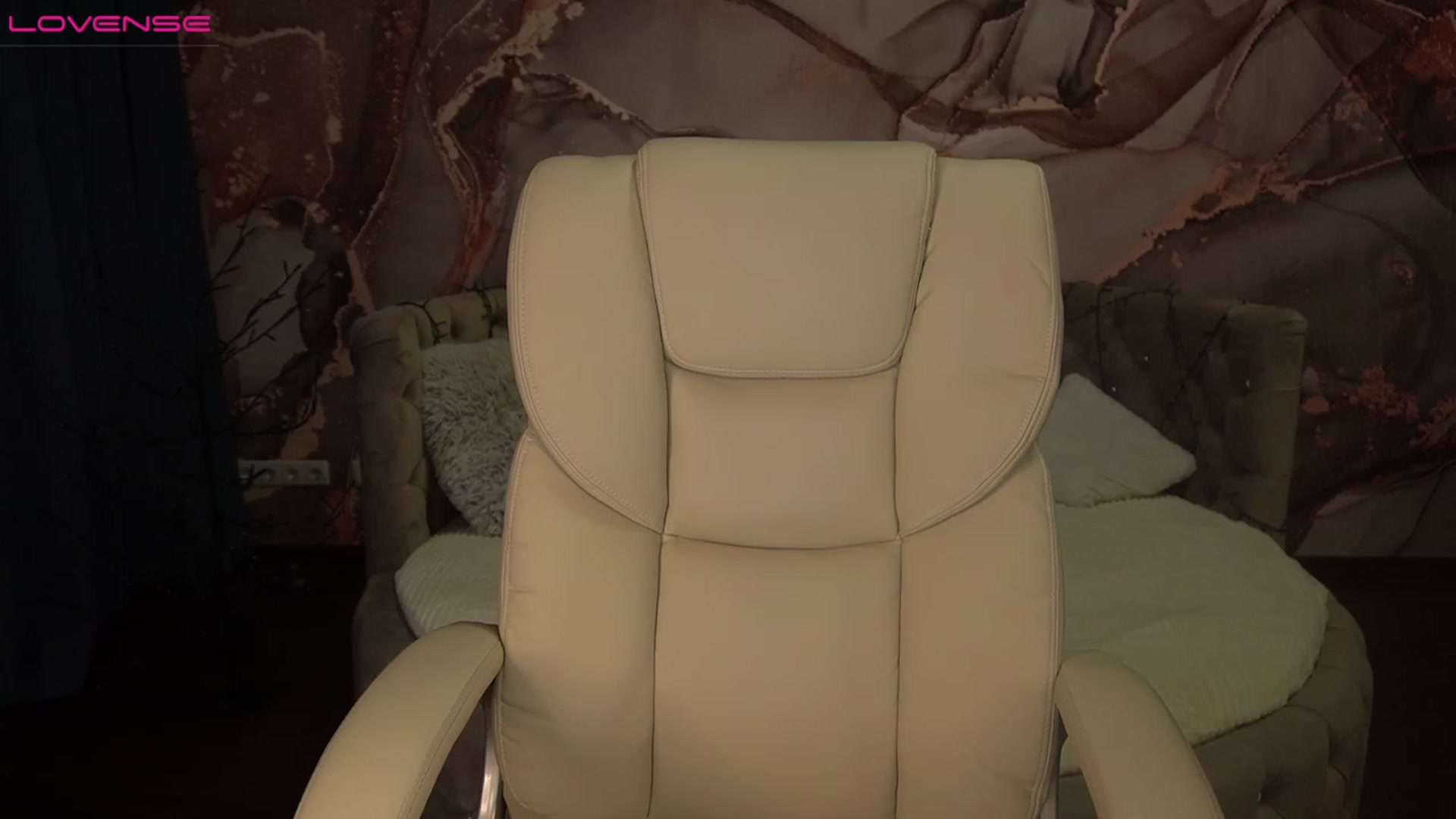 Gallery image thumbnail from LiaBrazzer's myfreecams stream on, 01/22/2023, 09:52 image 7 of 20