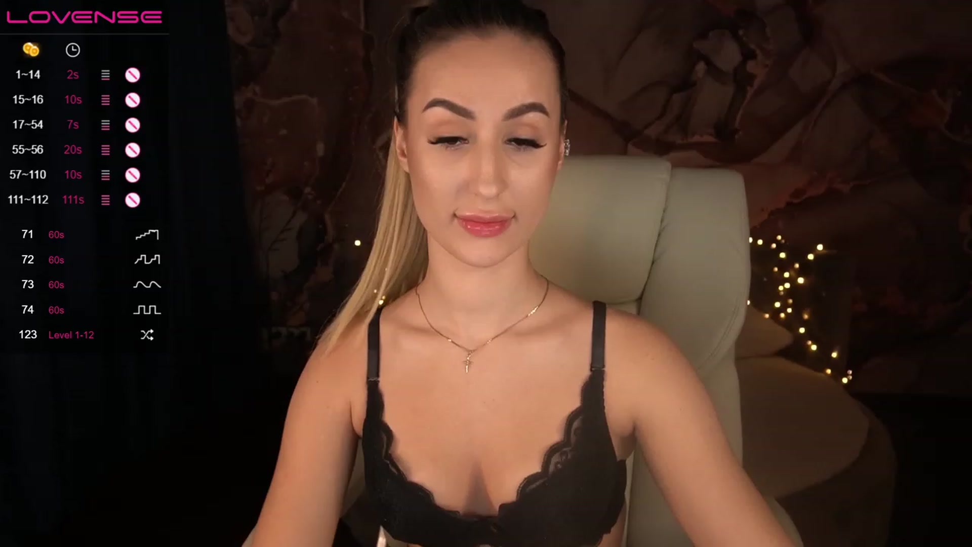 Gallery image thumbnail from LiaBrazzer's myfreecams stream on, 01/23/2023, 11:22 image 16 of 20