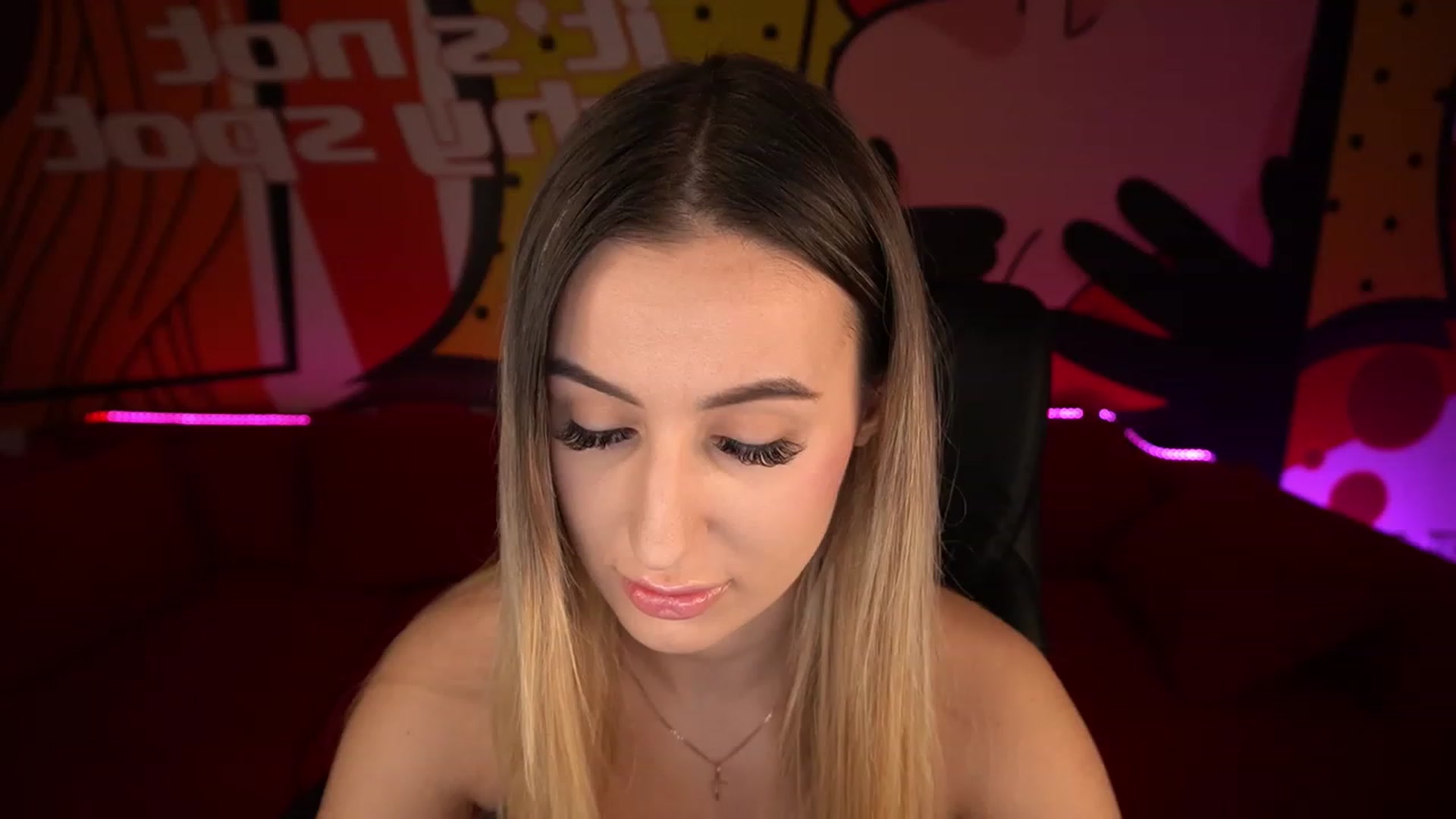 Gallery image thumbnail from LiaBrazzer's myfreecams stream on, 01/25/2023, 12:07 image 3 of 20