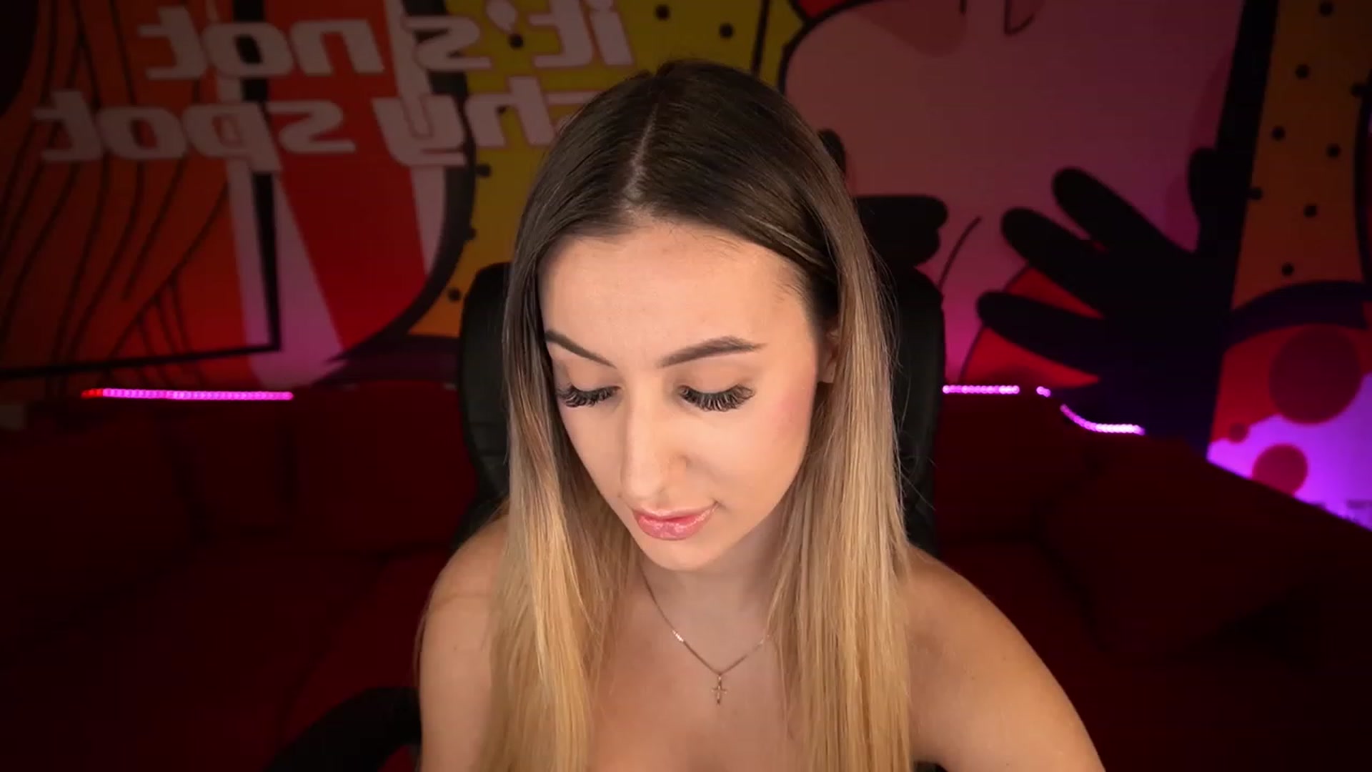 Gallery image thumbnail from LiaBrazzer's myfreecams stream on, 01/25/2023, 12:07 image 1 of 20