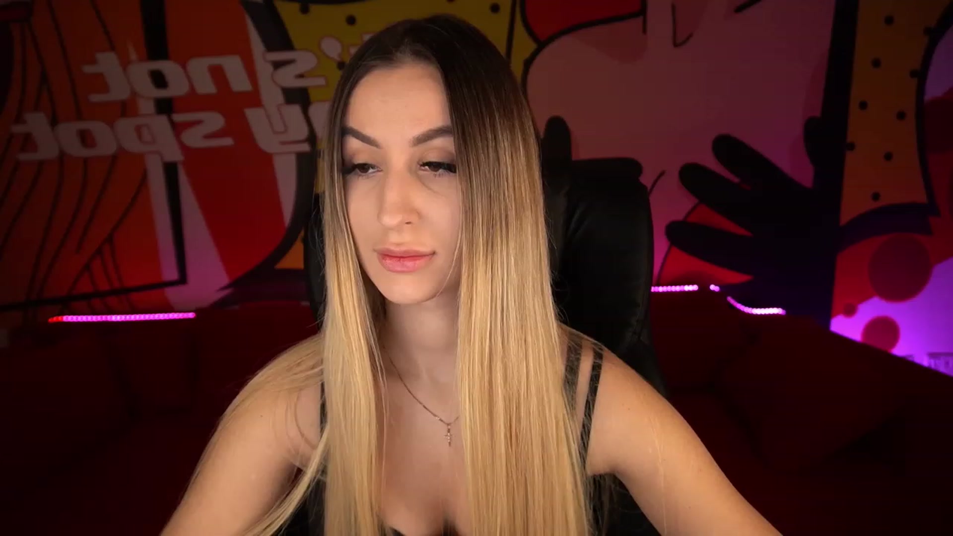 Gallery image thumbnail from LiaBrazzer's myfreecams stream on, 01/25/2023, 13:18 image 1 of 20