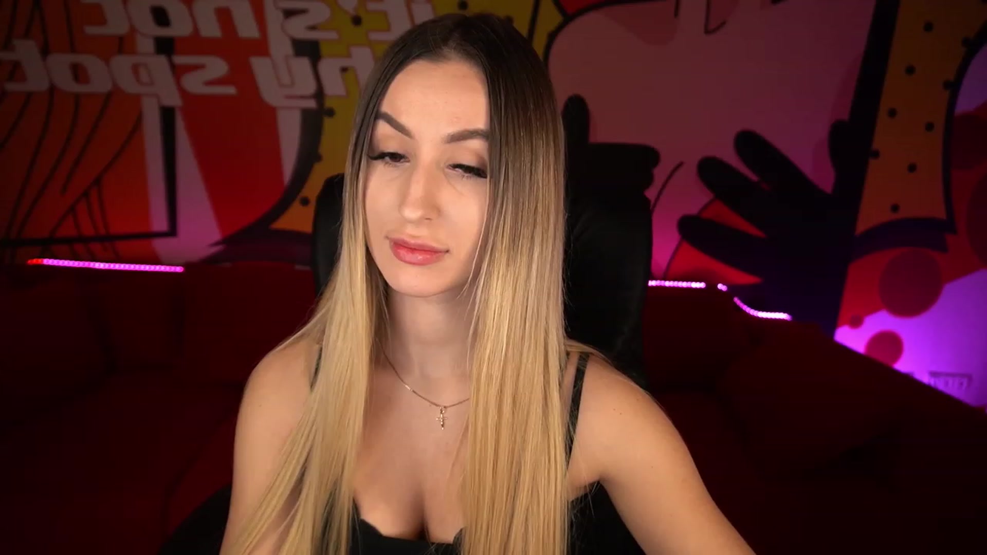 Gallery image thumbnail from LiaBrazzer's myfreecams stream on, 01/25/2023, 14:59 image 14 of 20