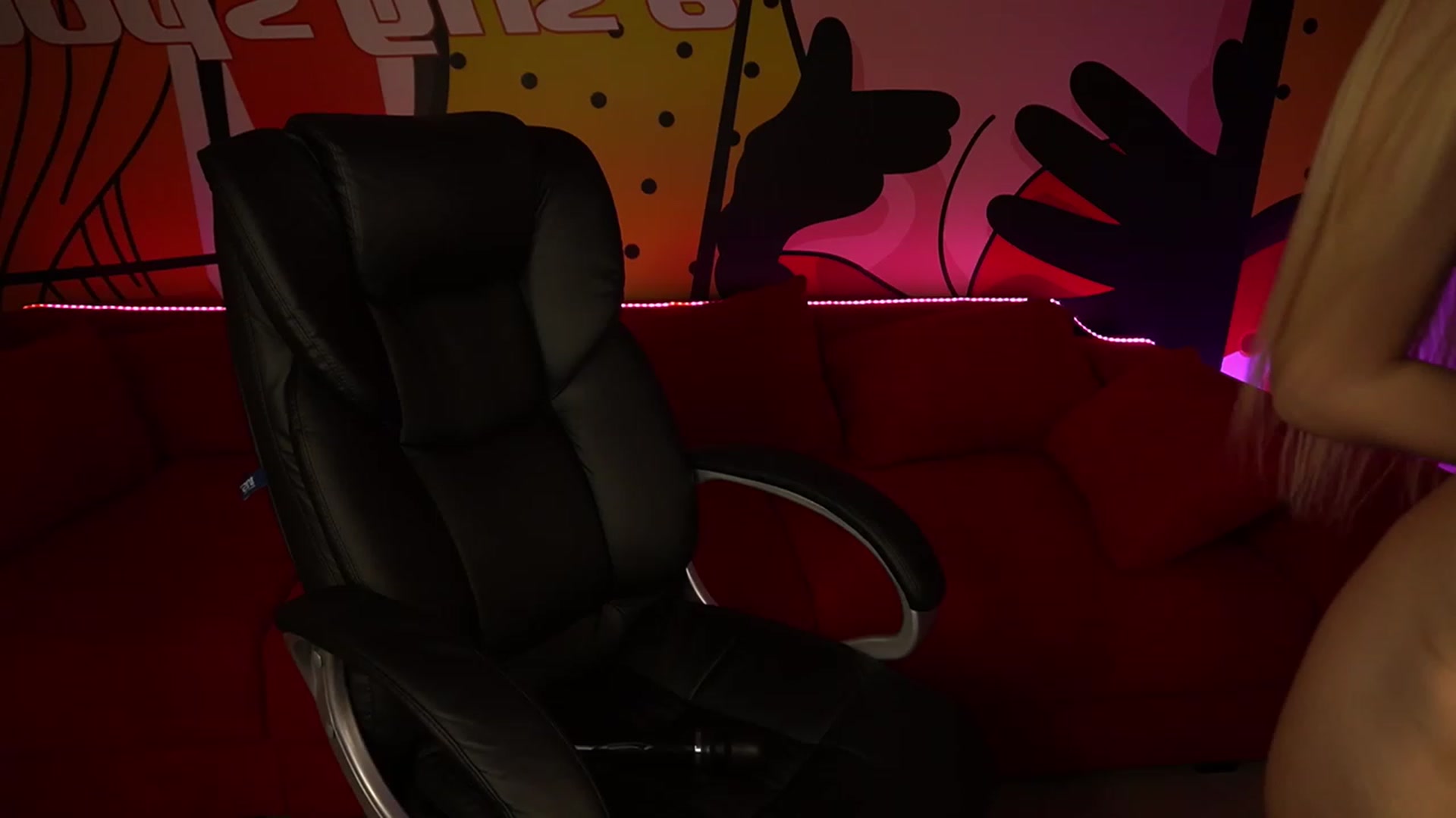 Gallery image thumbnail from LiaBrazzer's myfreecams stream on, 01/25/2023, 14:59 image 15 of 20