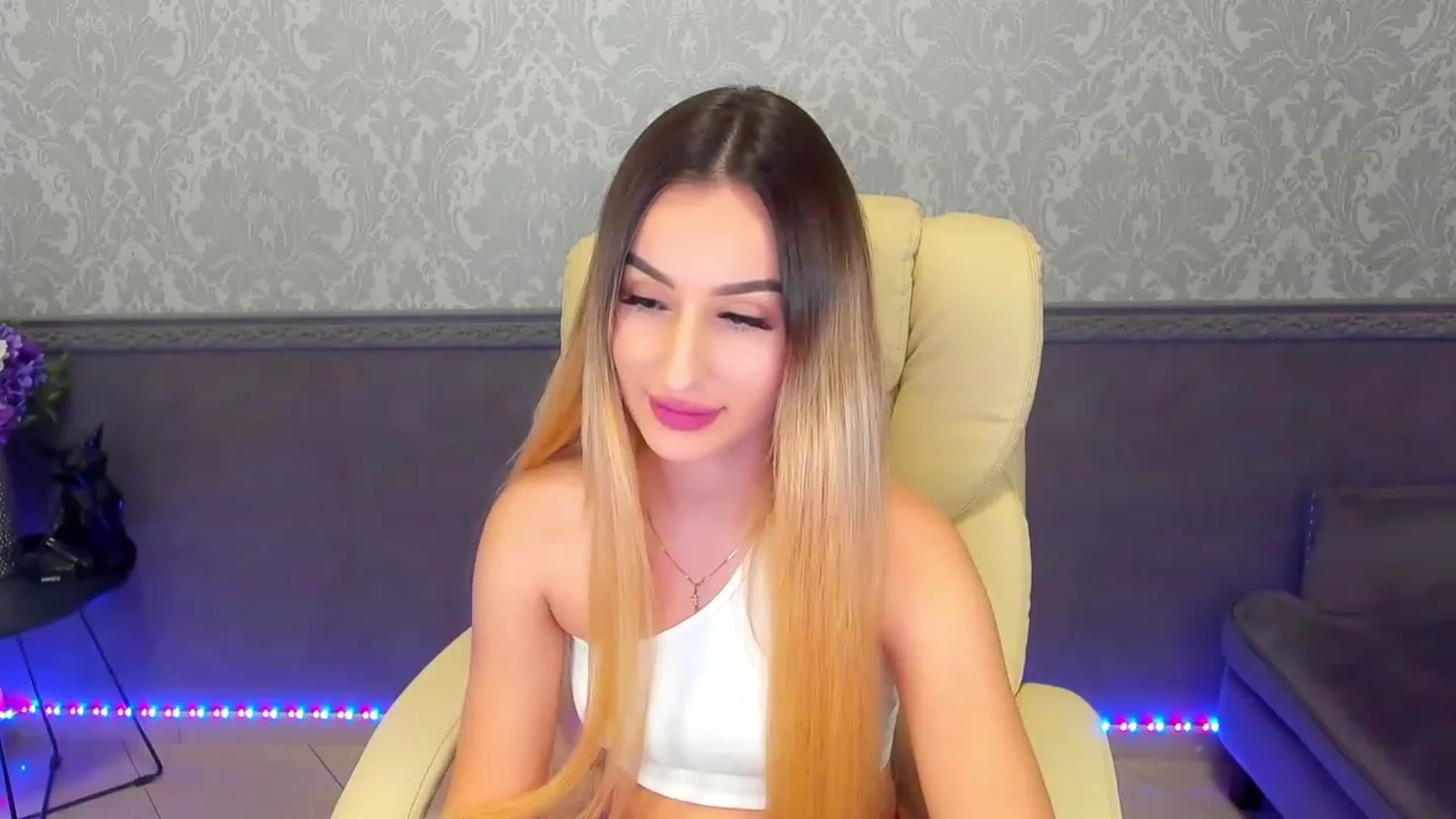 Gallery image thumbnail from LiaBrazzer's myfreecams stream on, 01/27/2023, 14:57 image 2 of 20