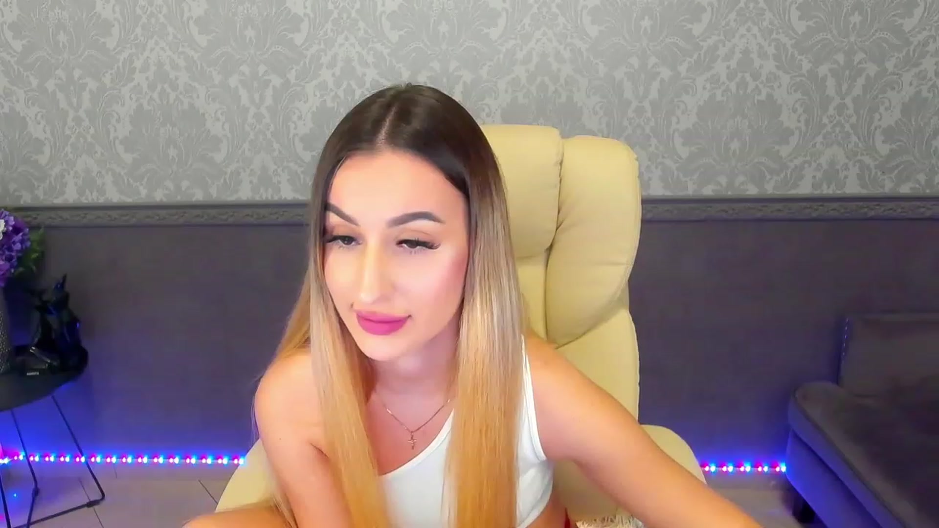 Gallery image thumbnail from LiaBrazzer's myfreecams stream on, 01/27/2023, 14:57 image 15 of 20