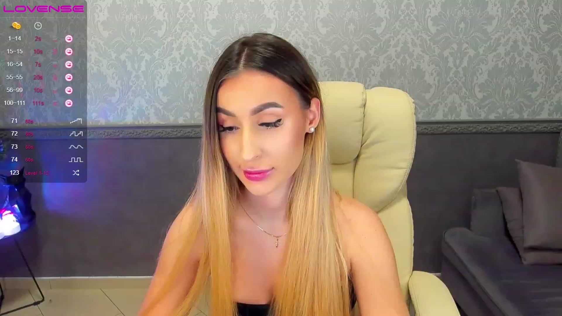 Gallery image thumbnail from LiaBrazzer's myfreecams stream on, 01/29/2023, 16:39 image 5 of 20