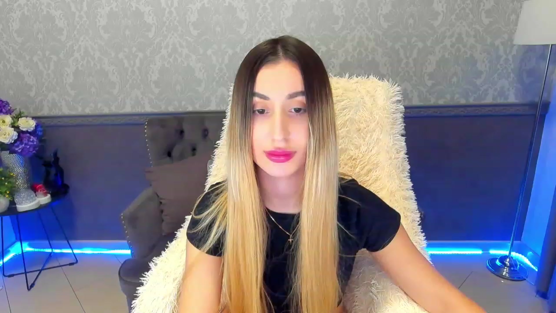 Gallery image thumbnail from LiaBrazzer's myfreecams stream on, 02/12/2023, 17:52 image 20 of 20