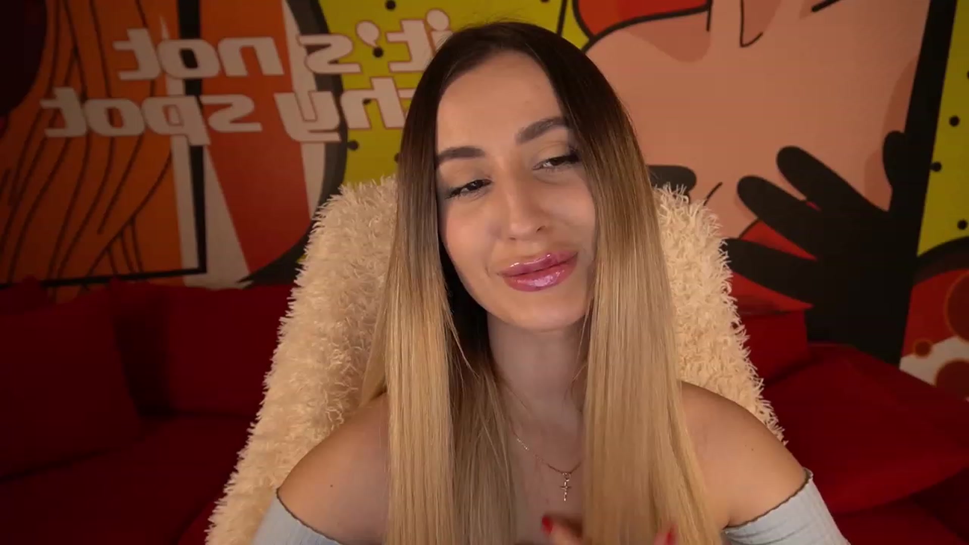 Gallery image thumbnail from LiaBrazzer's myfreecams stream on, 02/17/2023, 16:15 image 4 of 20