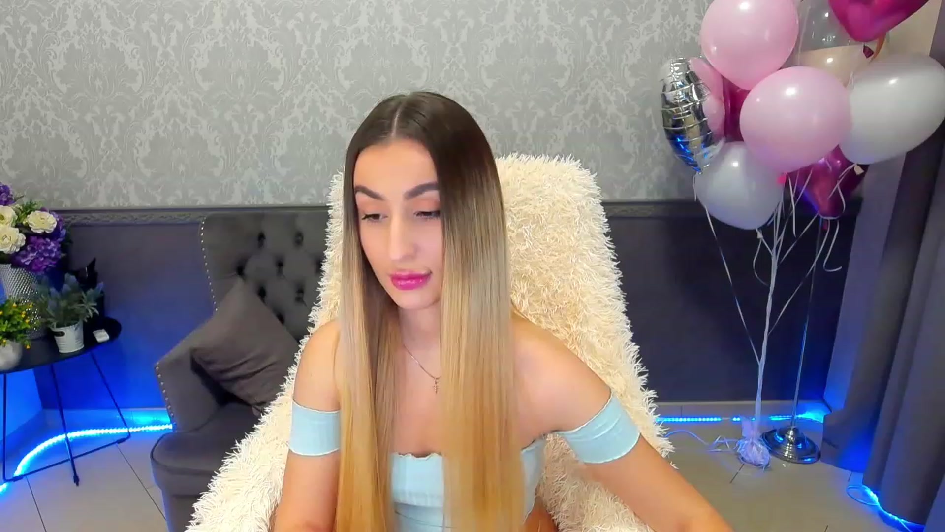 Gallery image thumbnail from LiaBrazzer's myfreecams stream on, 02/18/2023, 15:52 image 17 of 20