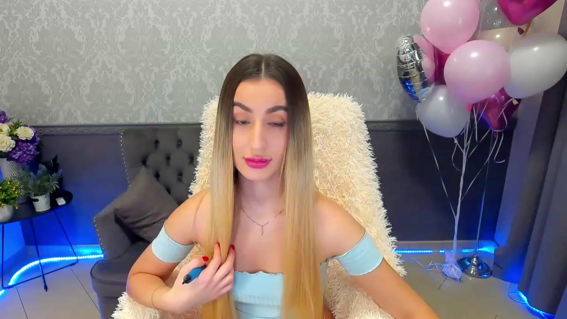 Gallery image thumbnail from LiaBrazzer's myfreecams stream on, 02/18/2023, 15:52 image 19 of 20