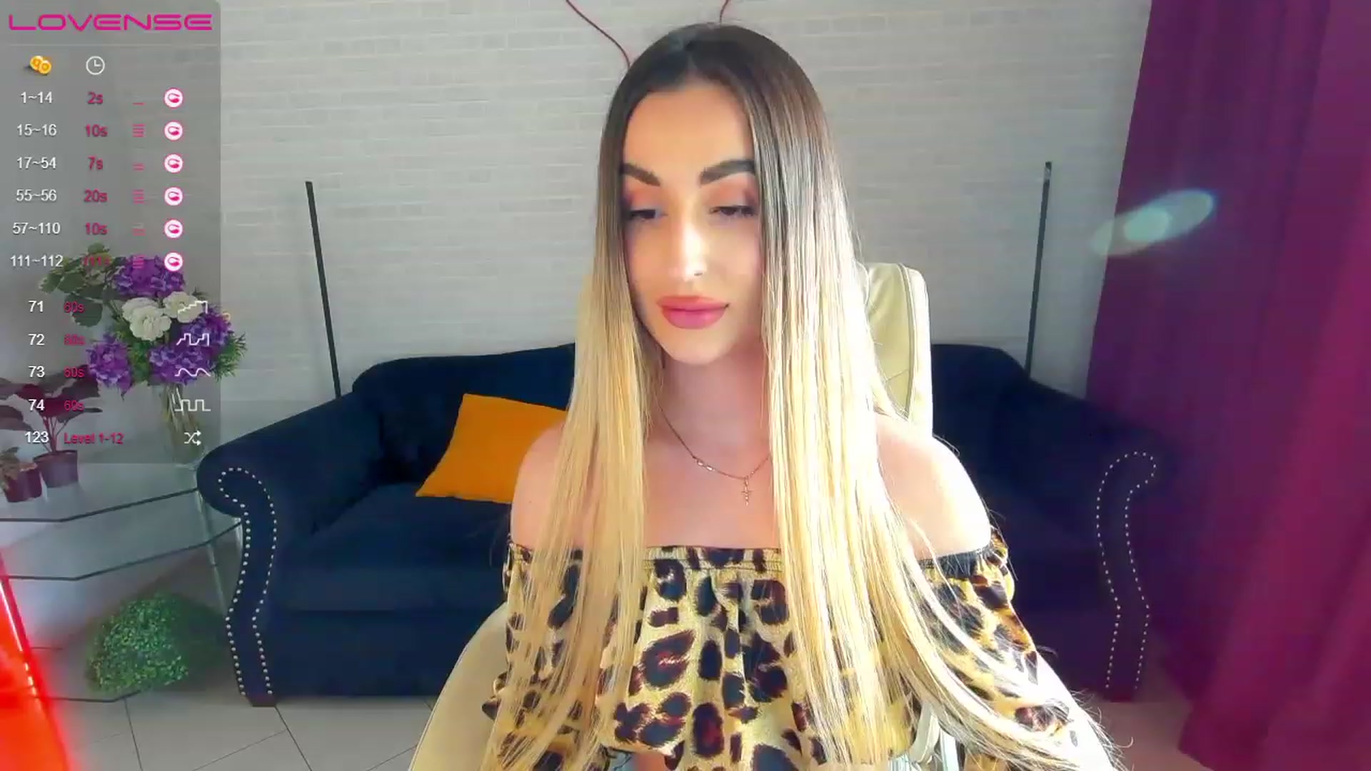 Gallery image thumbnail from LiaBrazzer's myfreecams stream on, 03/20/2023, 15:03 image 14 of 20