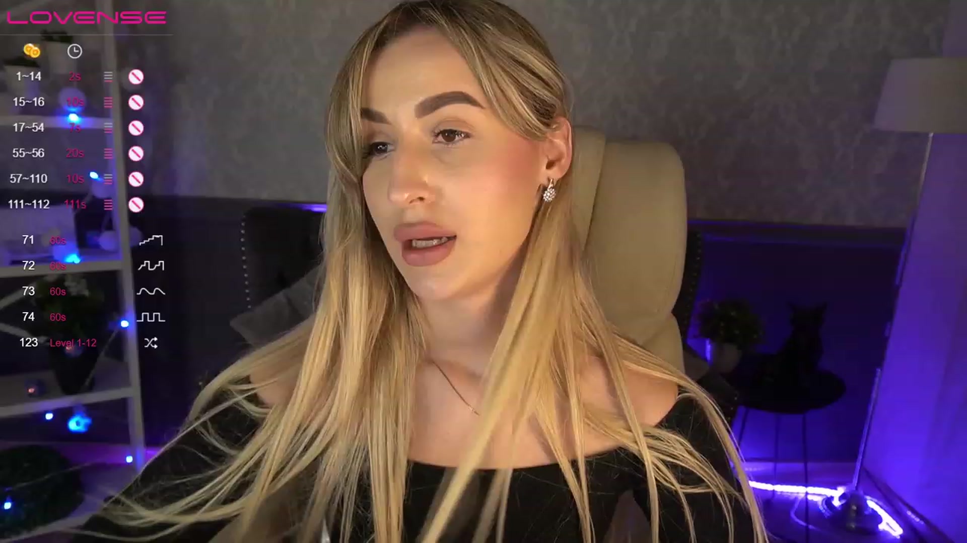Gallery image thumbnail from LiaBrazzer's myfreecams stream on, 04/19/2023, 14:37 image 6 of 20