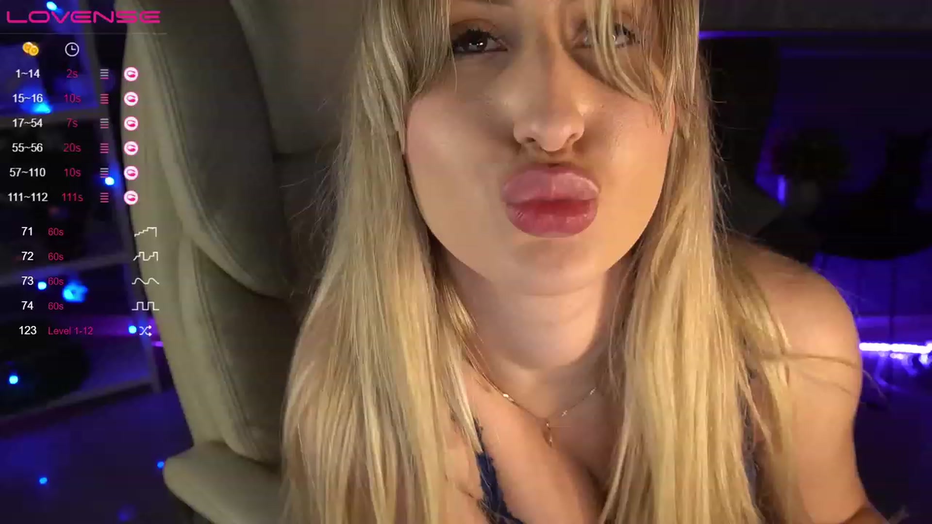 Gallery image thumbnail from LiaBrazzer's myfreecams stream on, 04/19/2023, 16:53 image 1 of 20