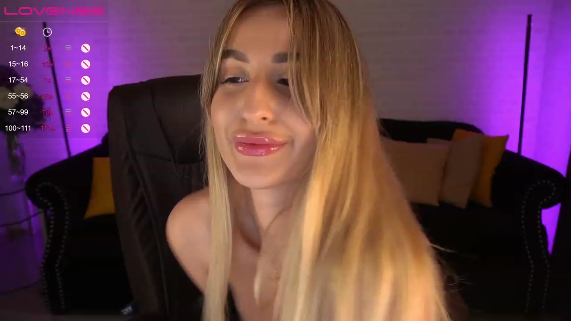 Gallery image thumbnail from LiaBrazzer's myfreecams stream on, 04/23/2023, 16:21 image 4 of 20