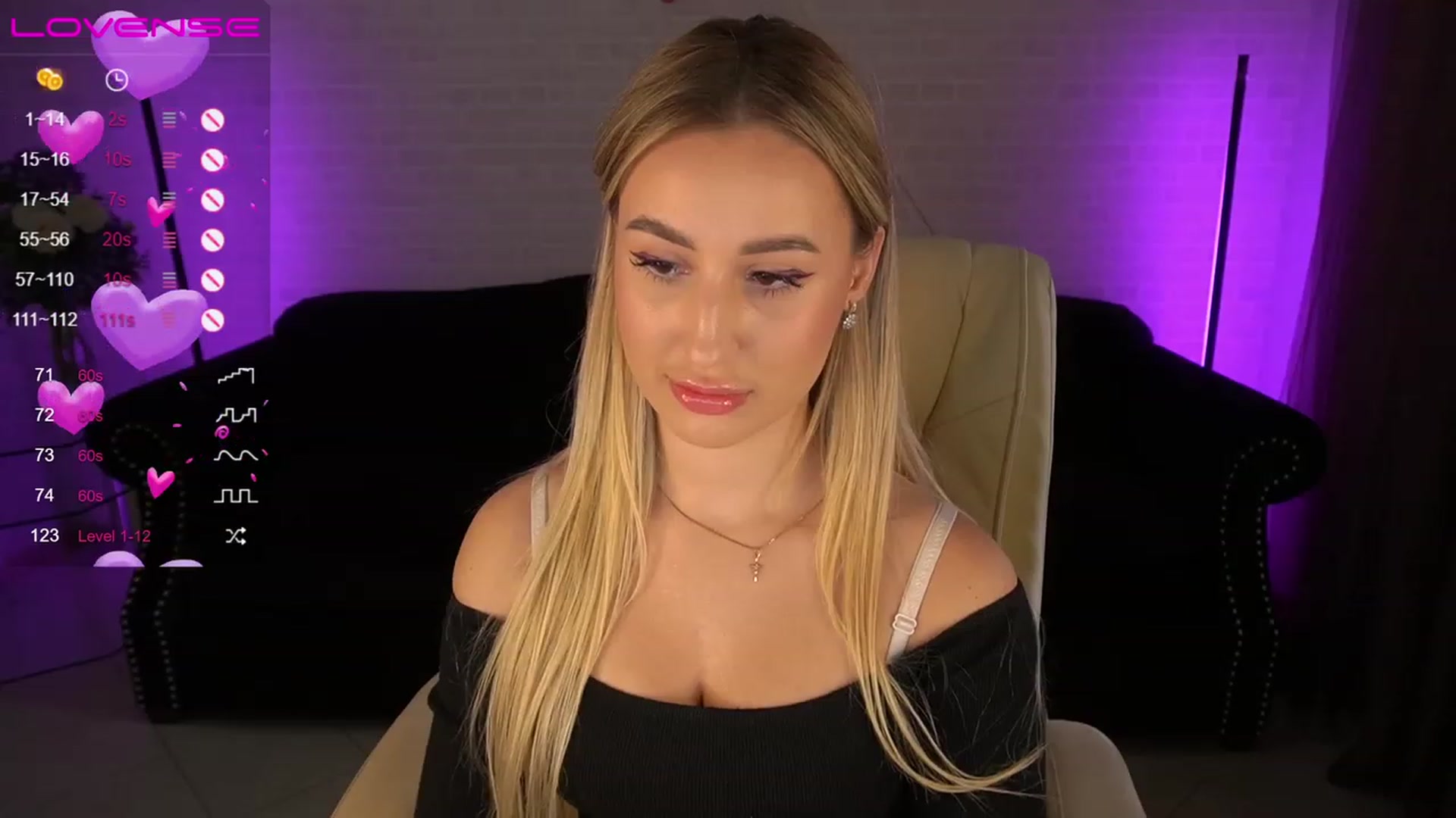 Gallery image thumbnail from LiaBrazzer's myfreecams stream on, 04/30/2023, 11:28 image 3 of 20