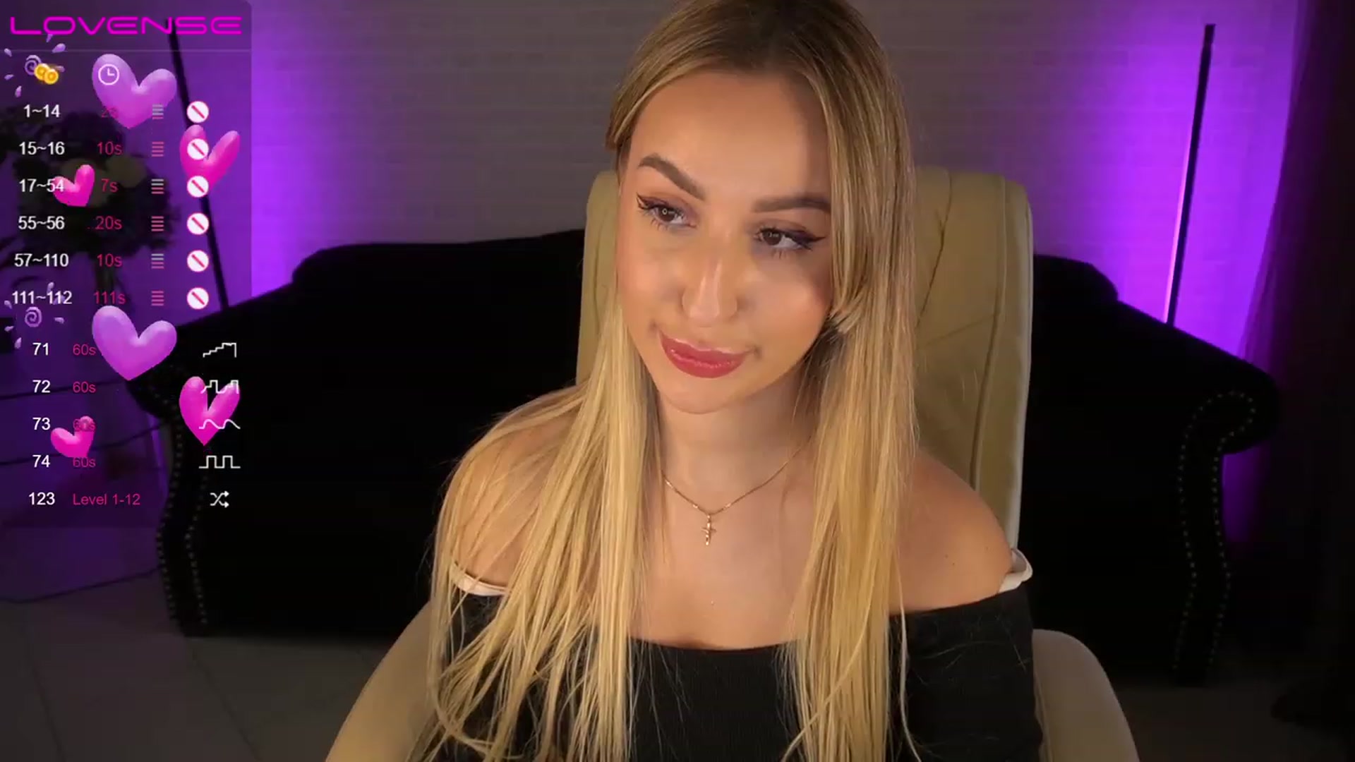 Gallery image thumbnail from LiaBrazzer's myfreecams stream on, 04/30/2023, 11:28 image 8 of 20