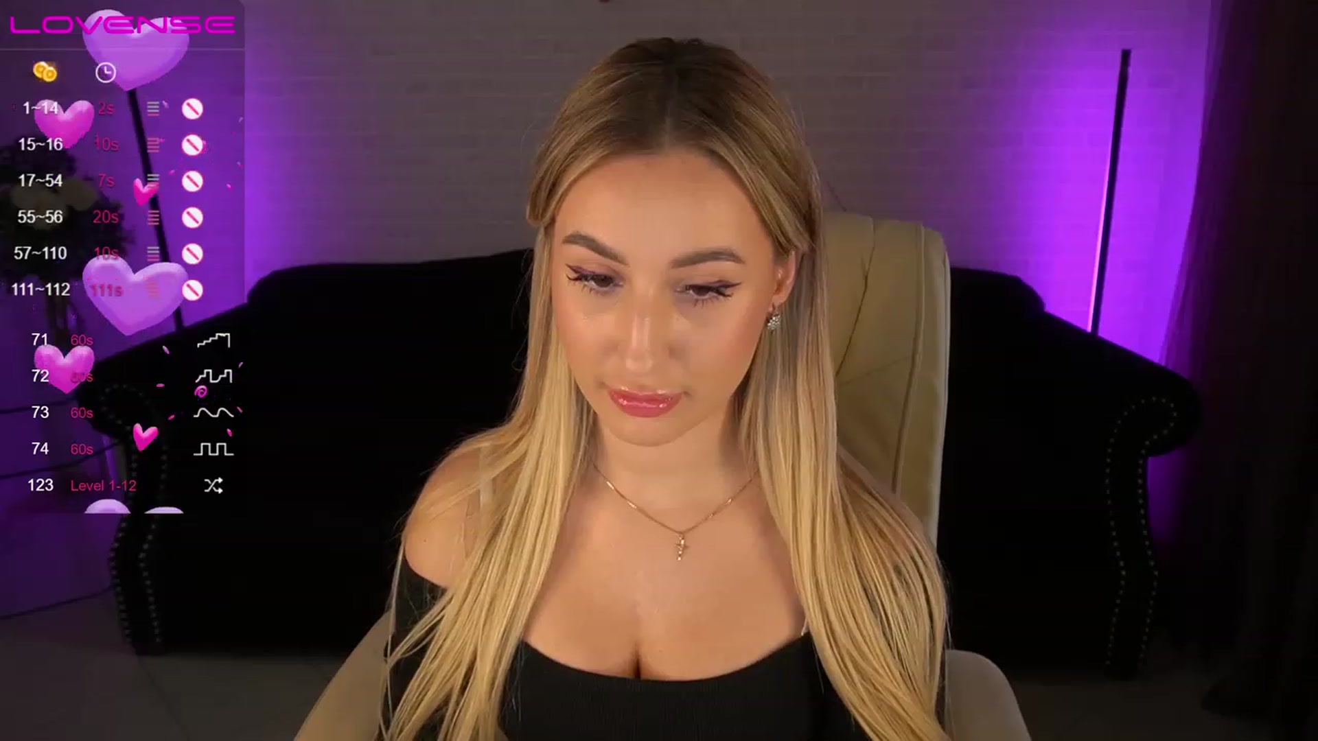 Gallery image thumbnail from LiaBrazzer's myfreecams stream on, 04/30/2023, 11:28 image 2 of 20