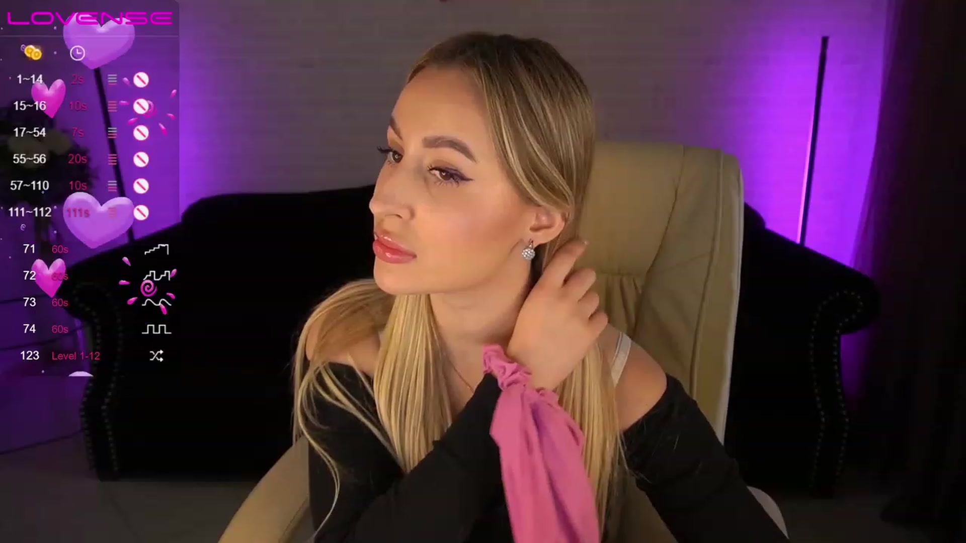 Gallery image thumbnail from LiaBrazzer's myfreecams stream on, 04/30/2023, 11:28 image 4 of 20