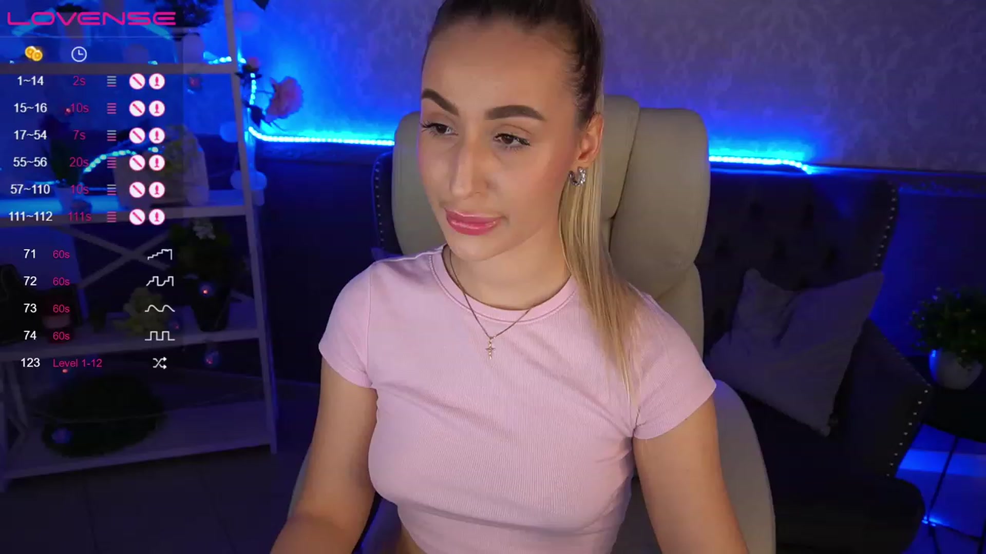Gallery image thumbnail from LiaBrazzer's myfreecams stream on, 05/03/2023, 15:06 image 13 of 20