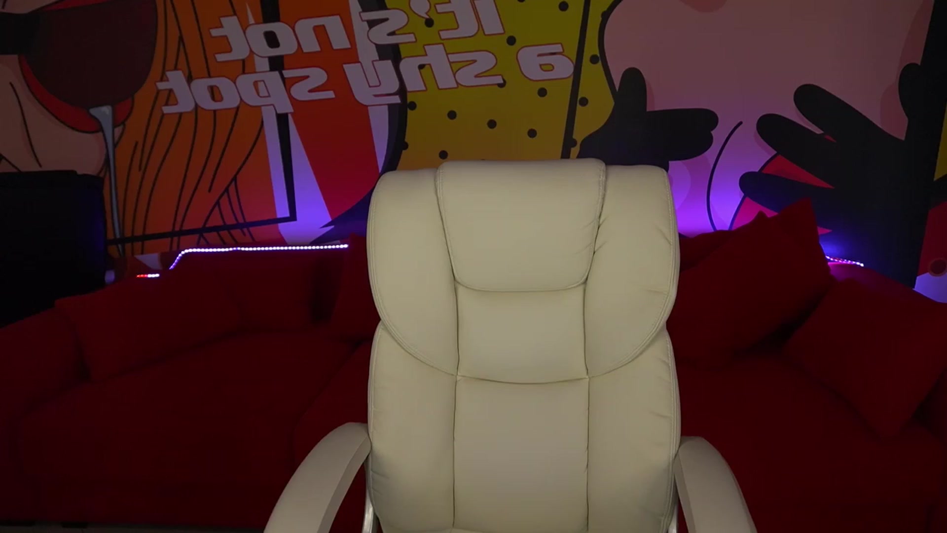 Gallery image thumbnail from LiaBrazzer's myfreecams stream on, 05/18/2023, 15:06 image 16 of 20