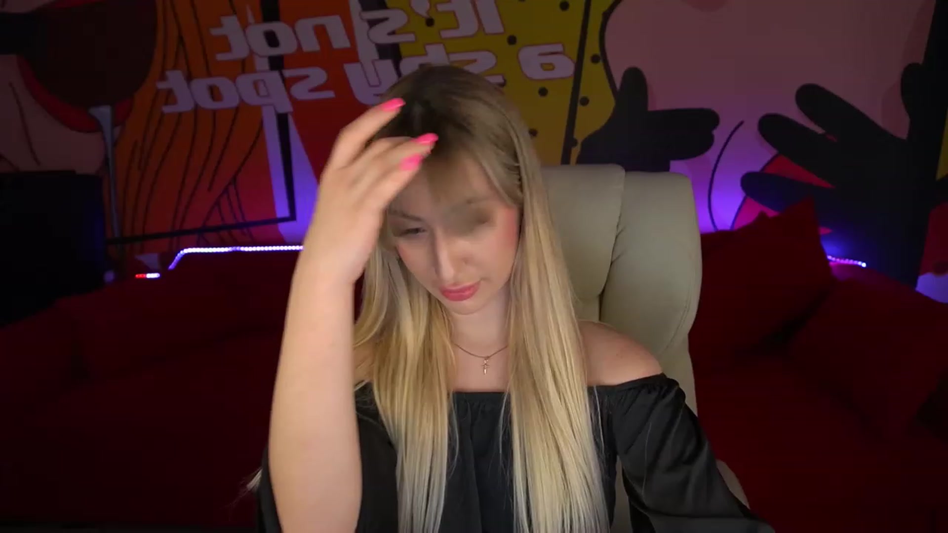Gallery image thumbnail from LiaBrazzer's myfreecams stream on, 05/18/2023, 15:06 image 20 of 20