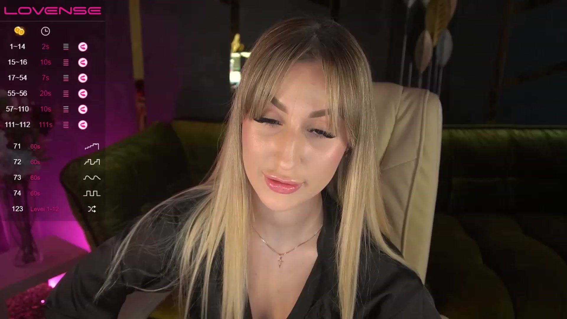 Gallery image thumbnail from LiaBrazzer's myfreecams stream on, 05/19/2023, 17:13 image 3 of 20