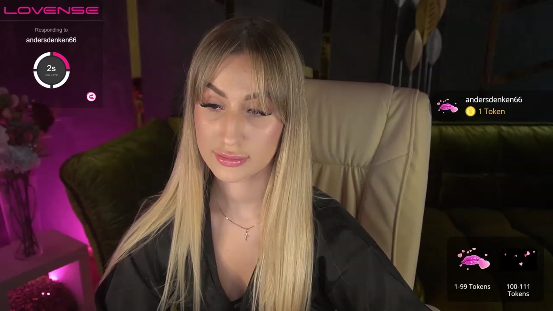 Gallery image thumbnail from LiaBrazzer's myfreecams stream on, 05/19/2023, 17:13 image 1 of 20